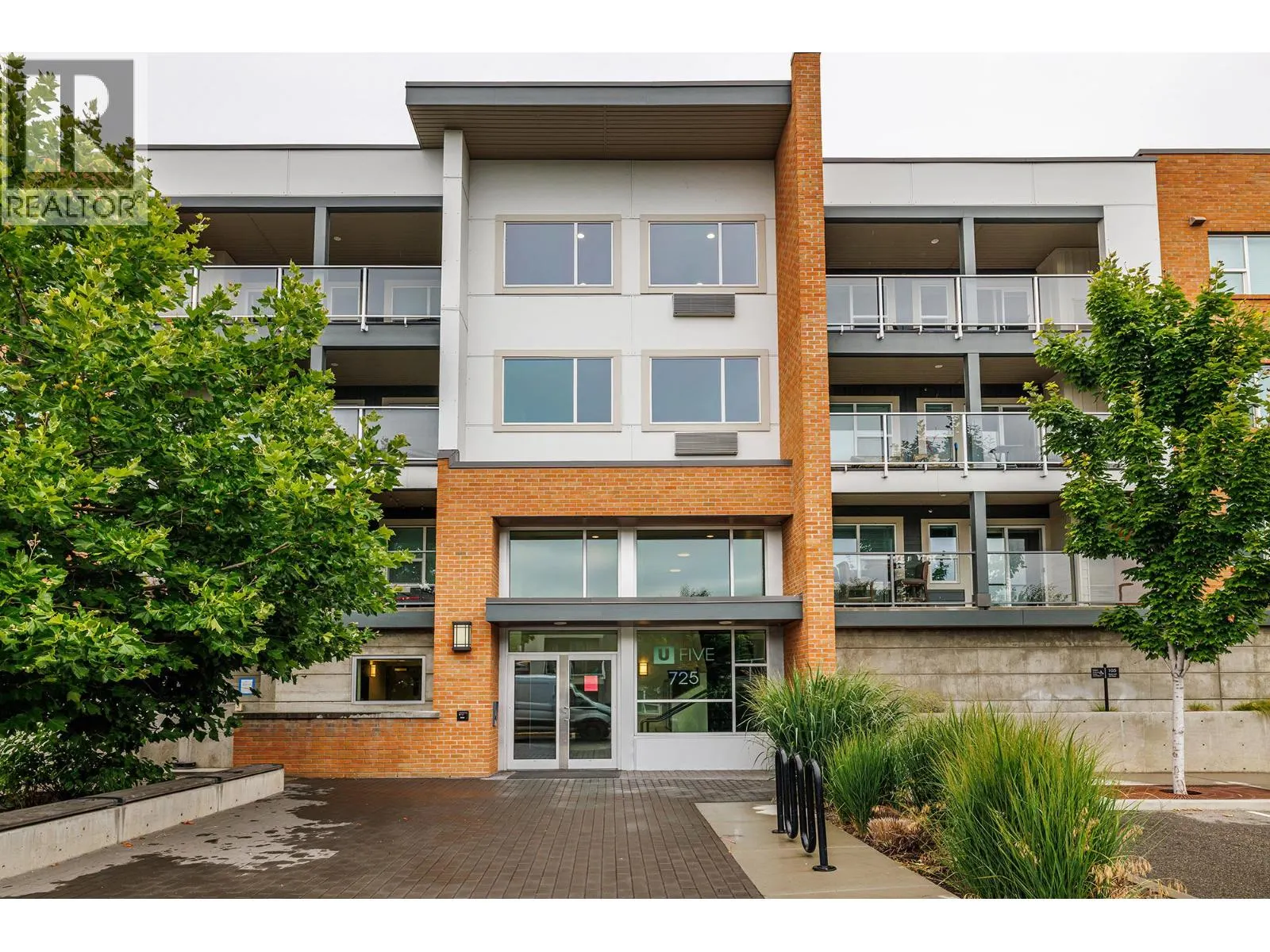 725 Academy Way Unit# PH18