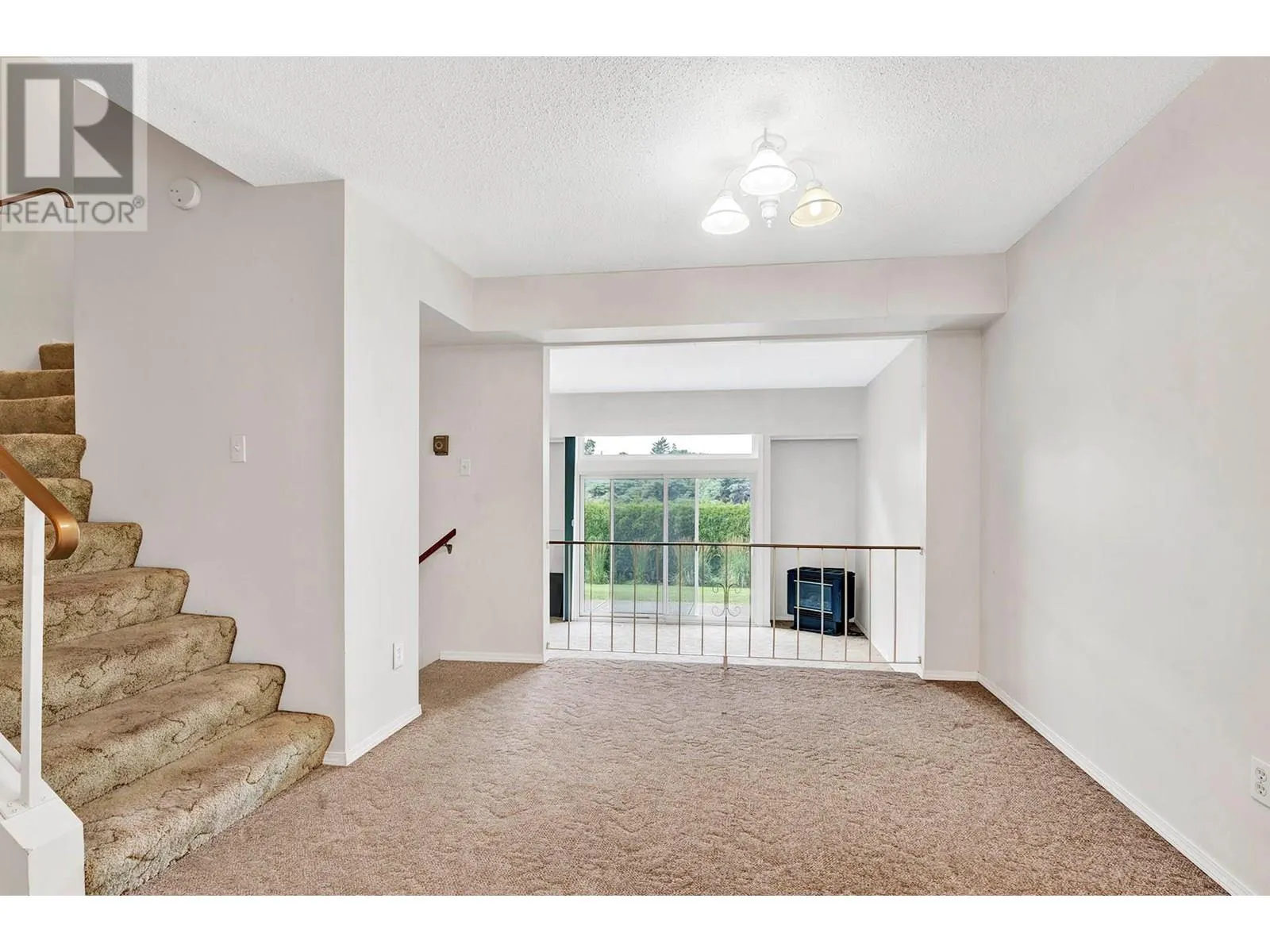 1980 GLENWOOD Drive Unit# 11
