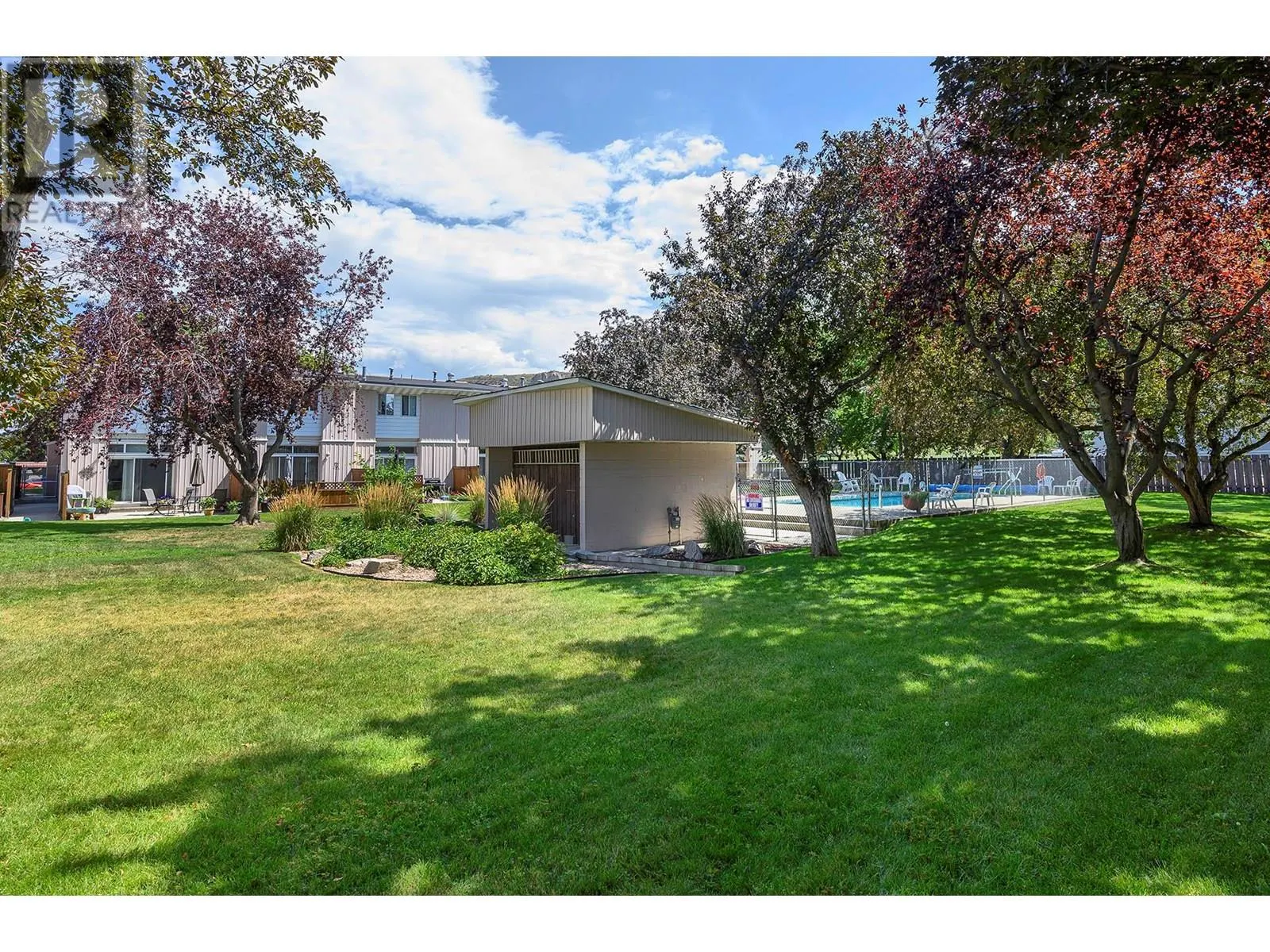 1980 GLENWOOD Drive Unit# 11