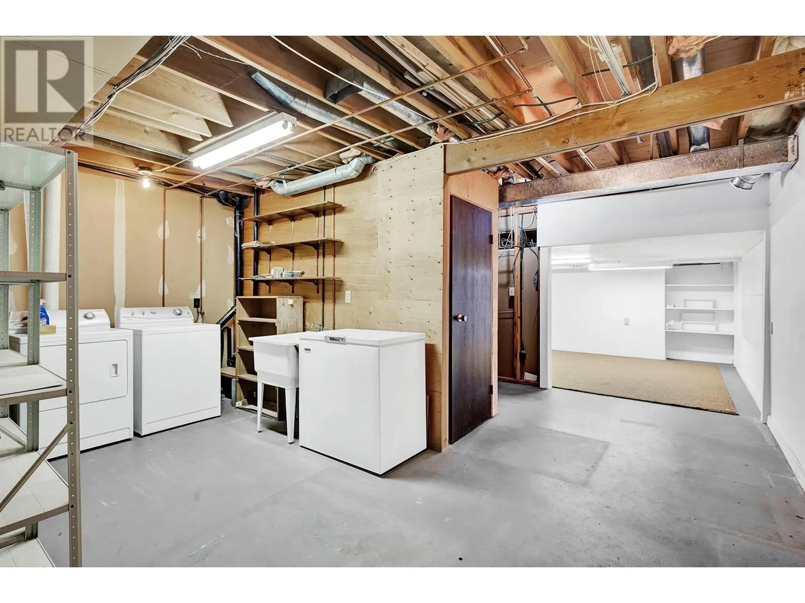 1980 GLENWOOD Drive Unit# 11
