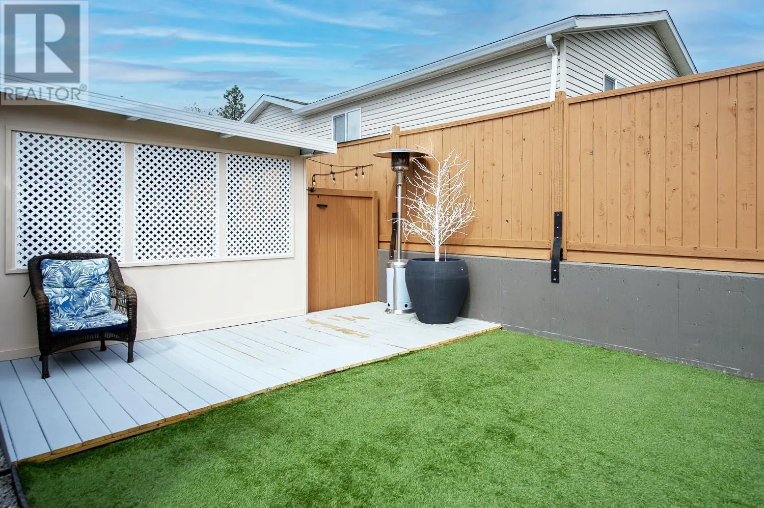 2550 Hollywood Road N Unit# 136