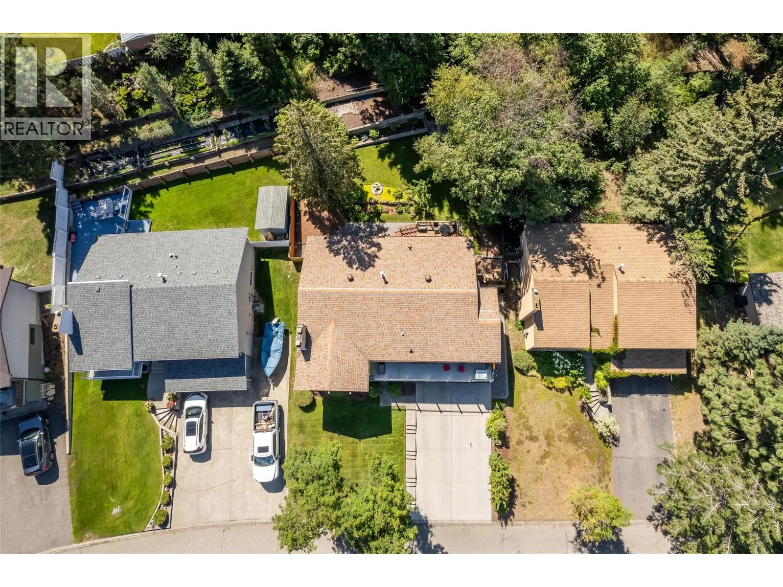 195 MONMOUTH Drive