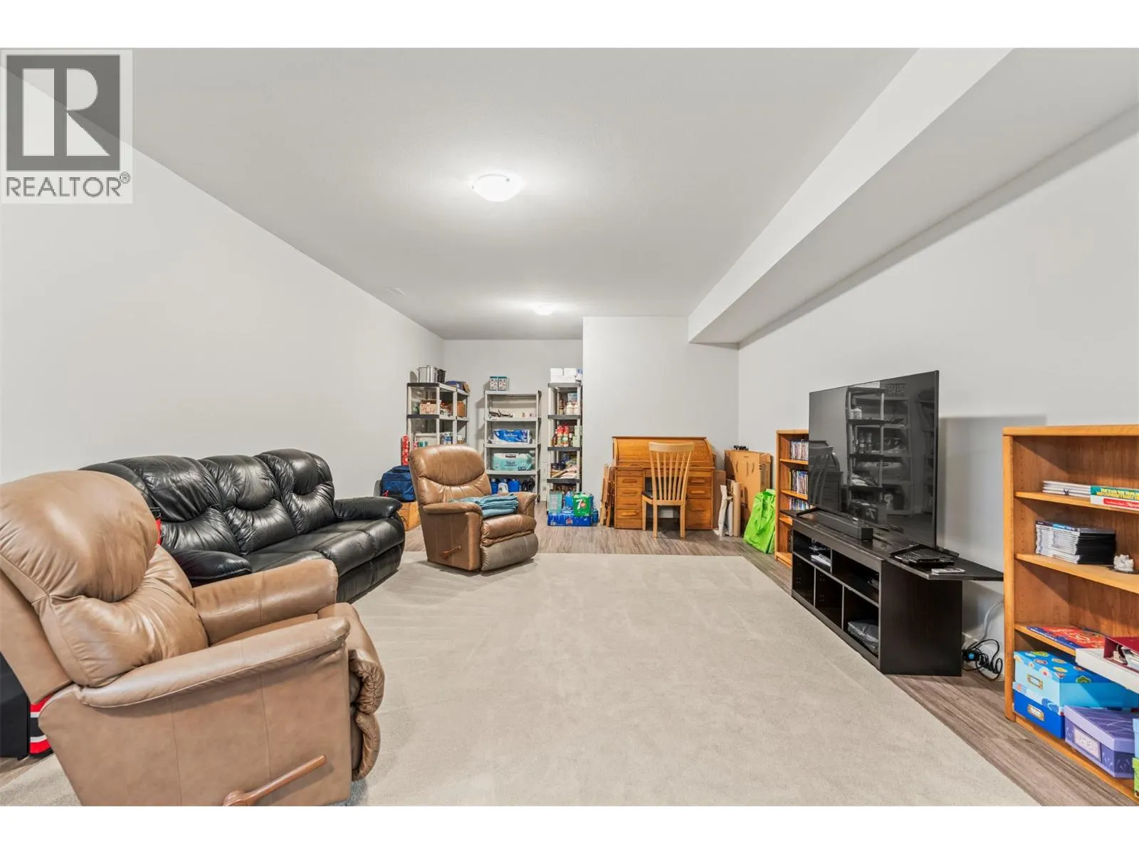 2280 Nordstrom Avenue