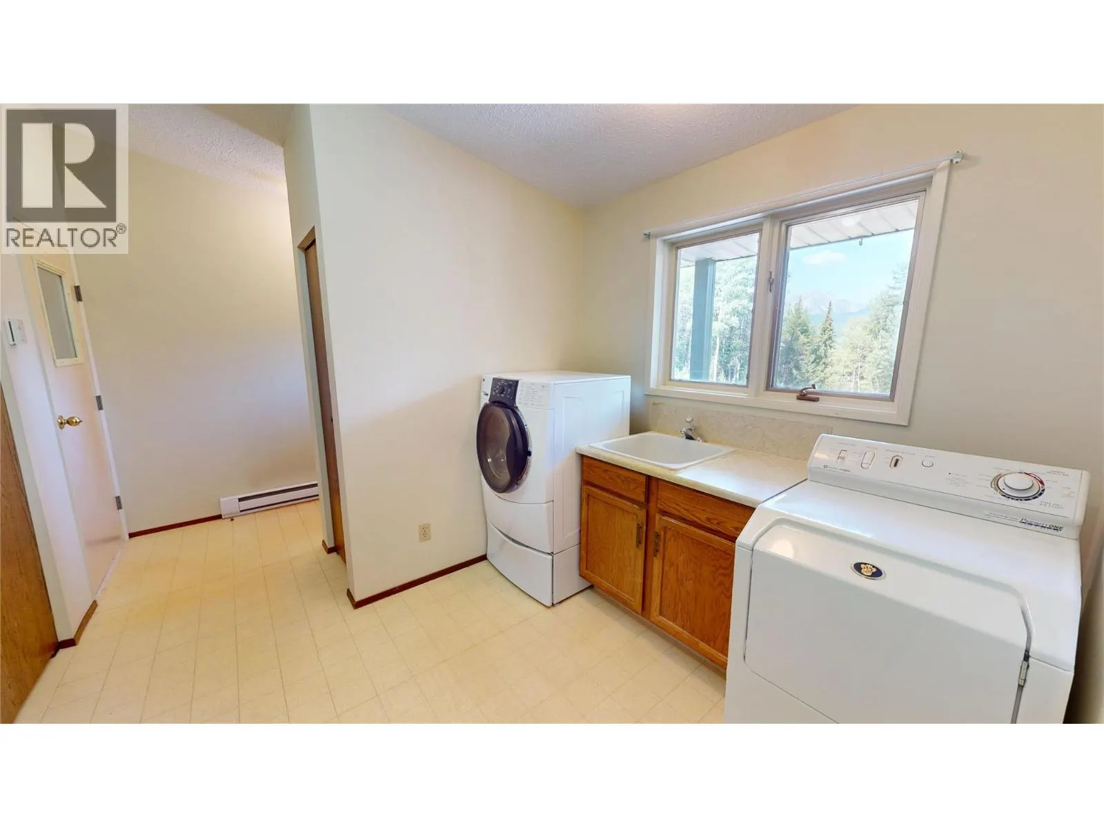 105 Castle Mountain Road