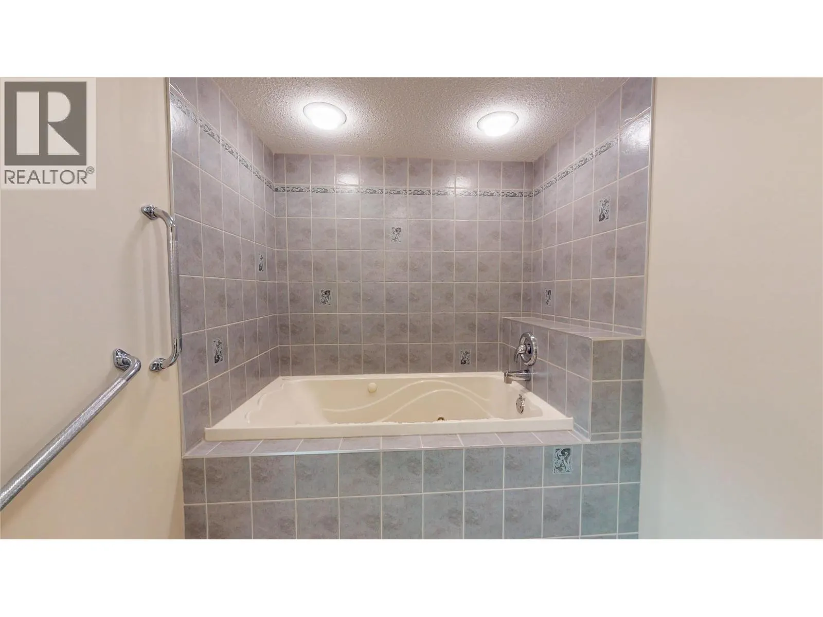 105 Castle Mountain Road