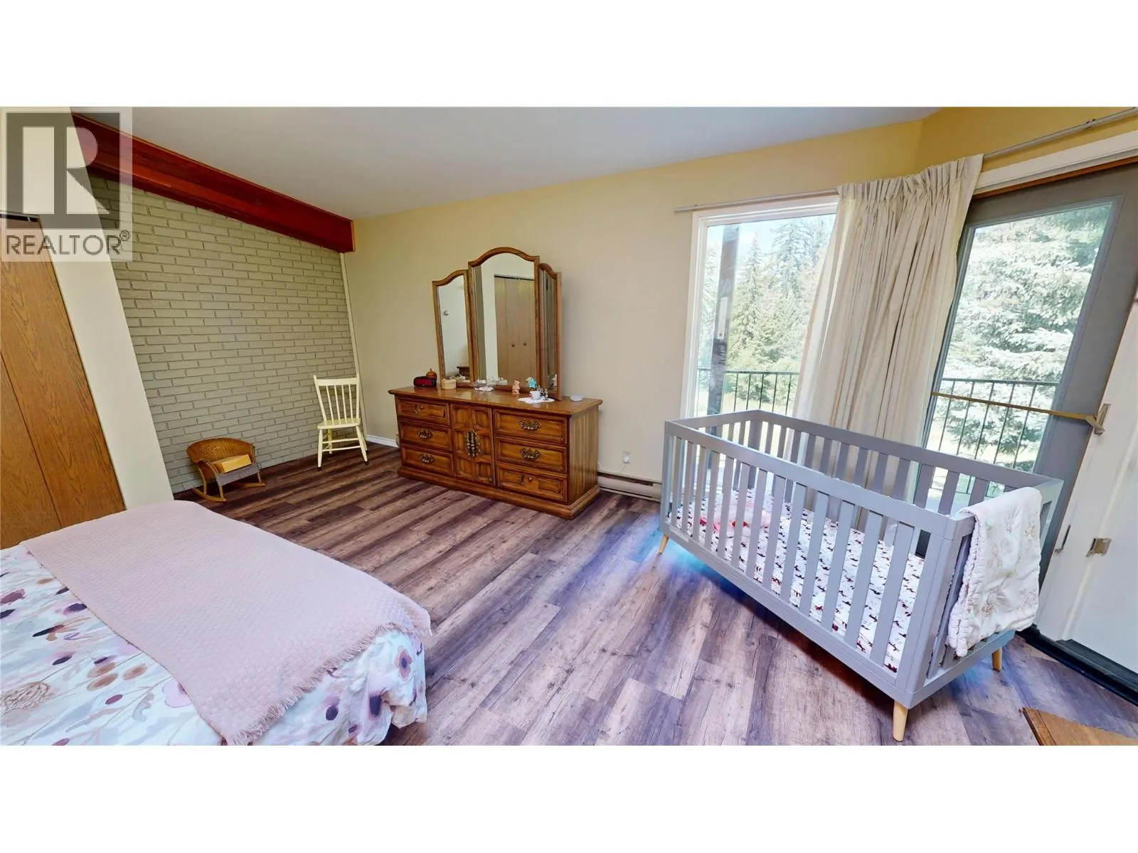 105 Castle Mountain Road