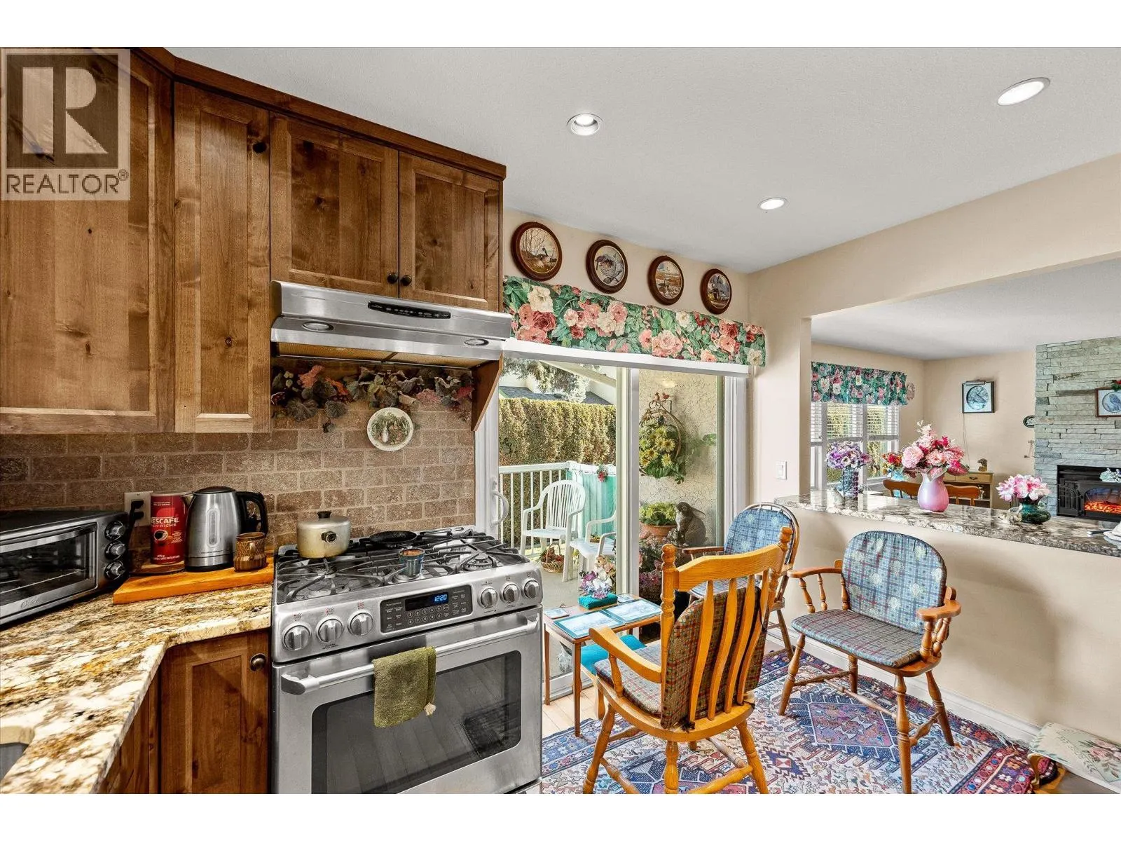1209 Brookside Avenue Unit# 5