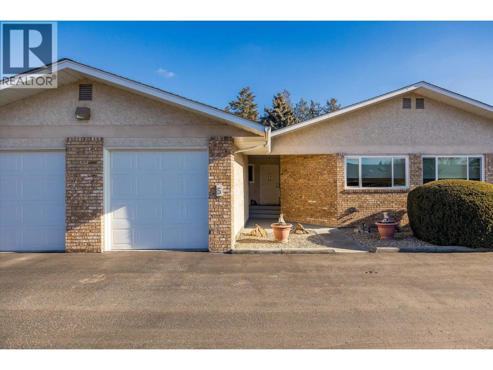 1209 Brookside Avenue Unit# 5