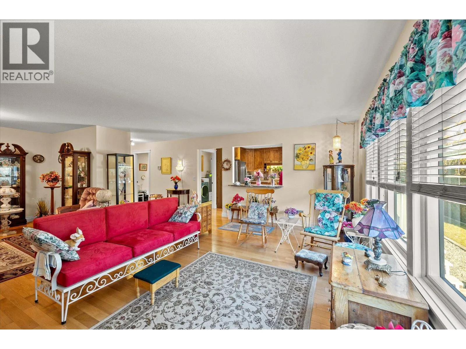1209 Brookside Avenue Unit# 5