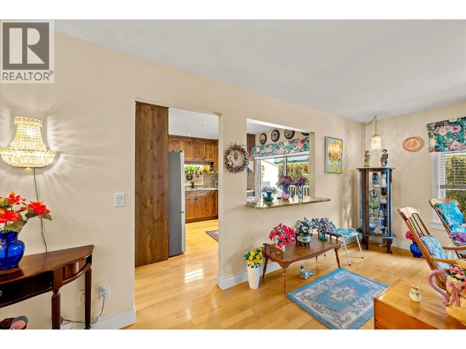 1209 Brookside Avenue Unit# 5