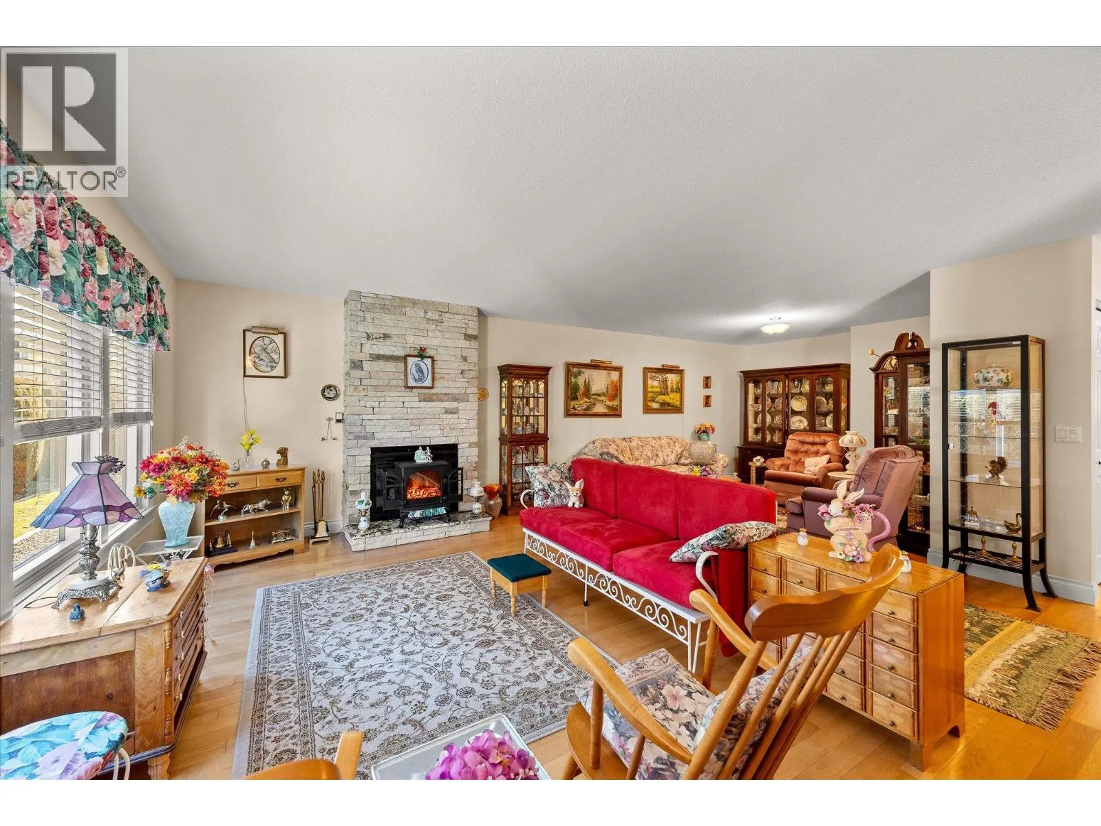 1209 Brookside Avenue Unit# 5