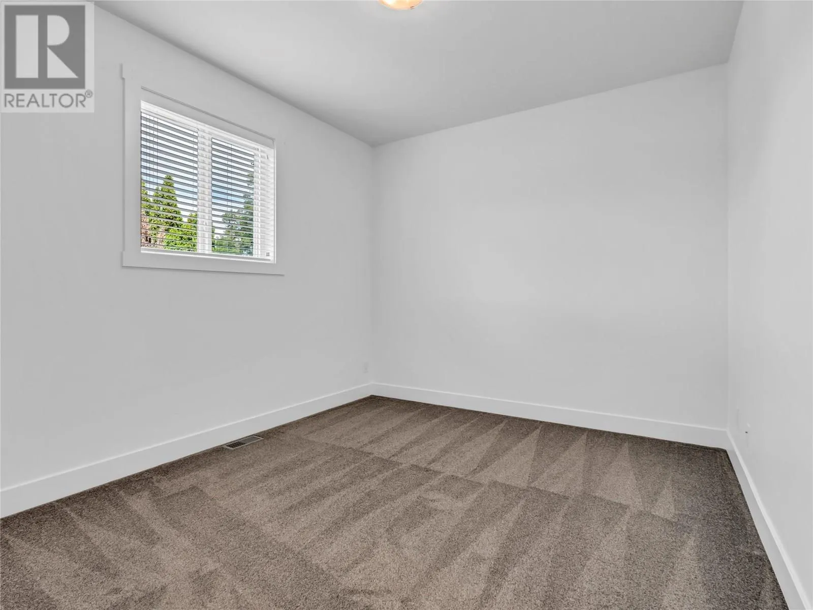 453 MAURICE Street Unit# 102