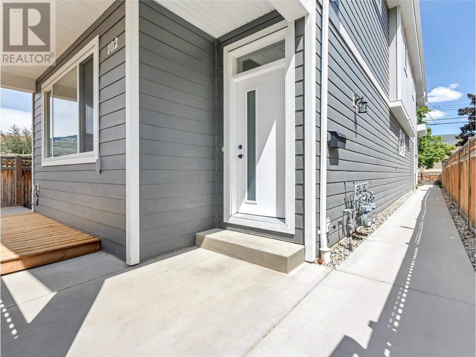 453 MAURICE Street Unit# 102