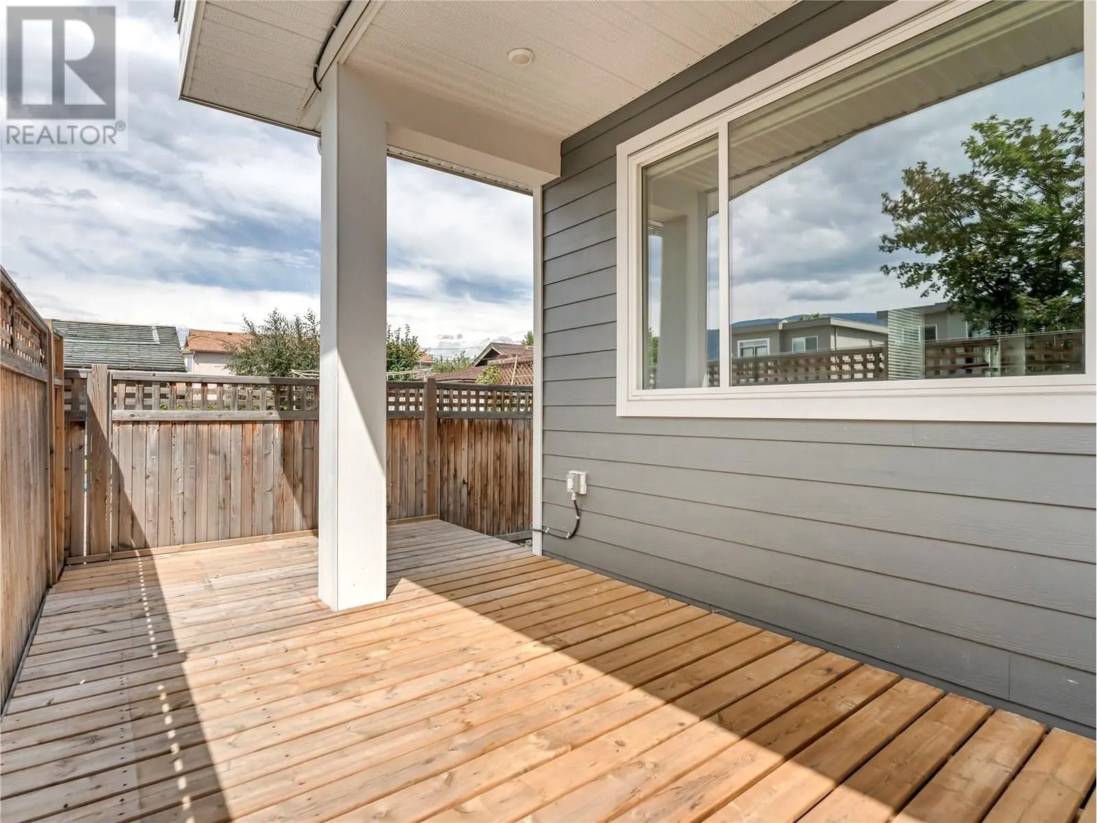 453 MAURICE Street Unit# 102