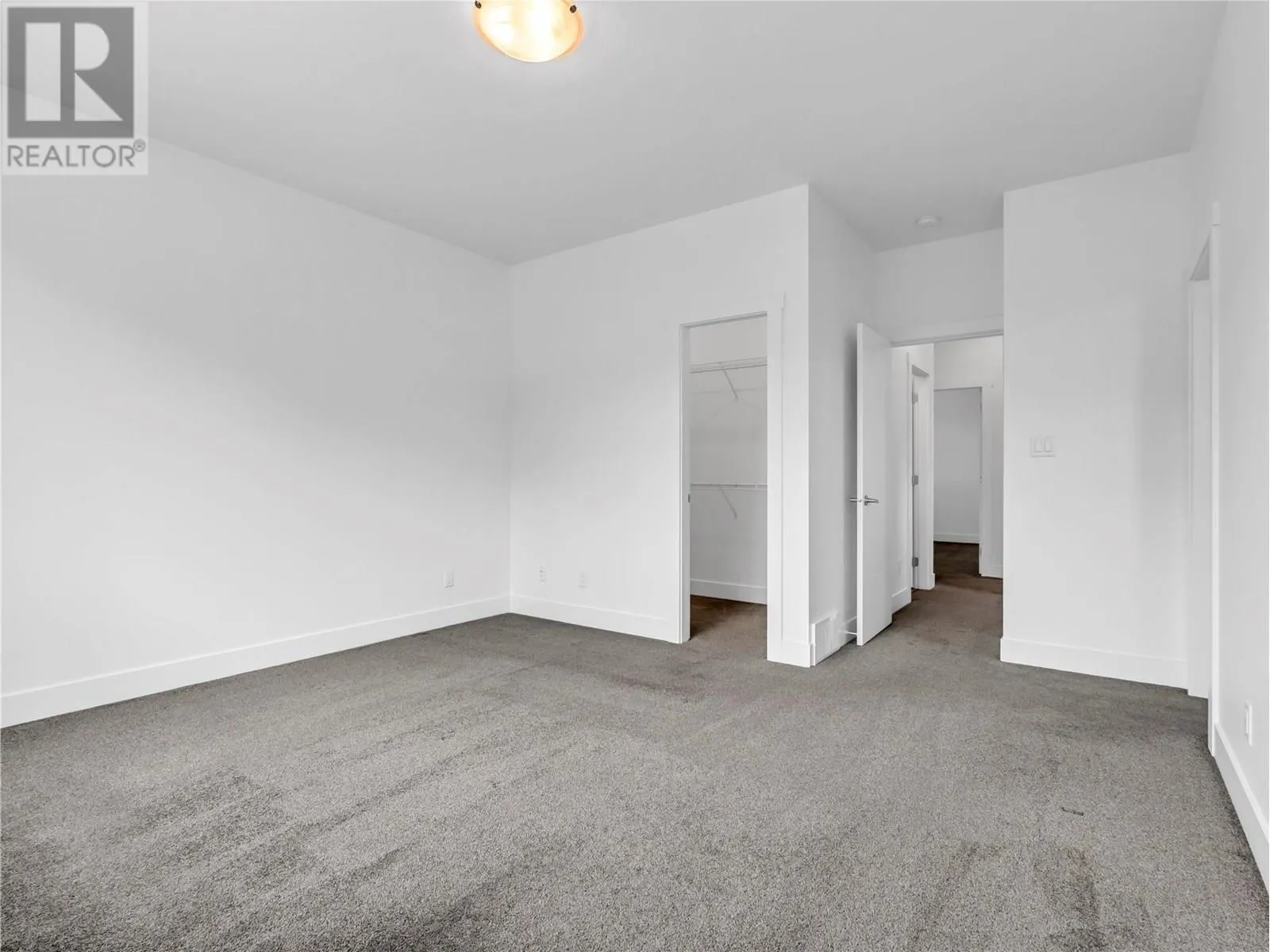 453 MAURICE Street Unit# 102