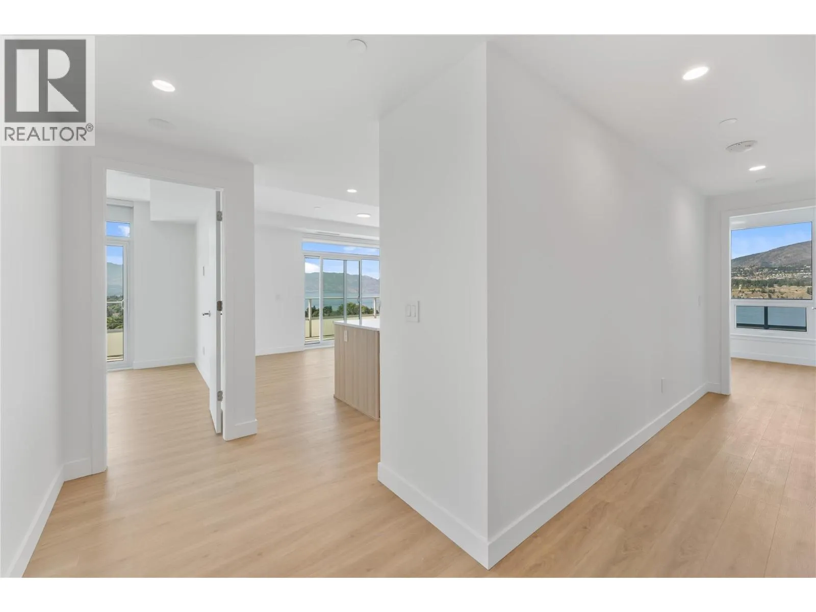 238 Leon Avenue Unit# 1407