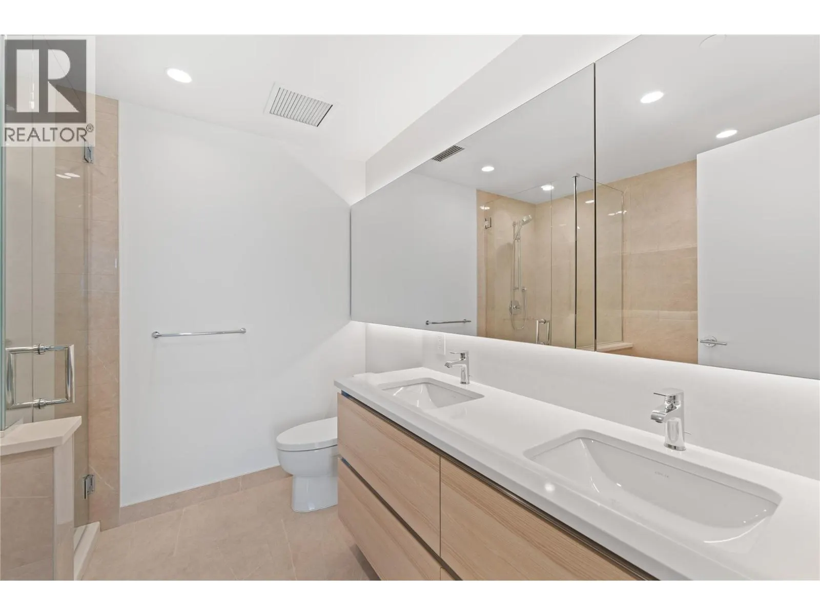 238 Leon Avenue Unit# 1407