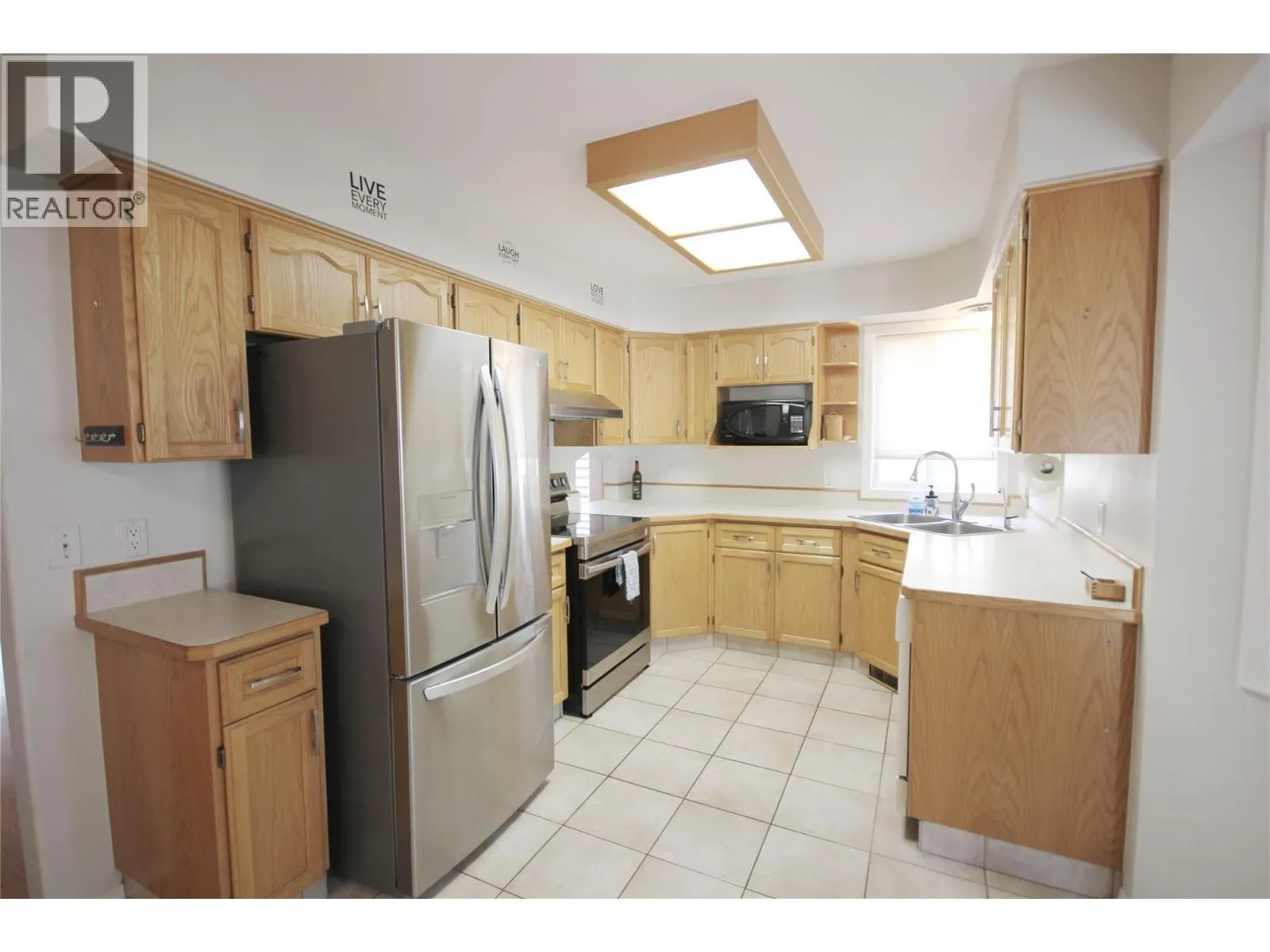 5338 CAMLYN Court