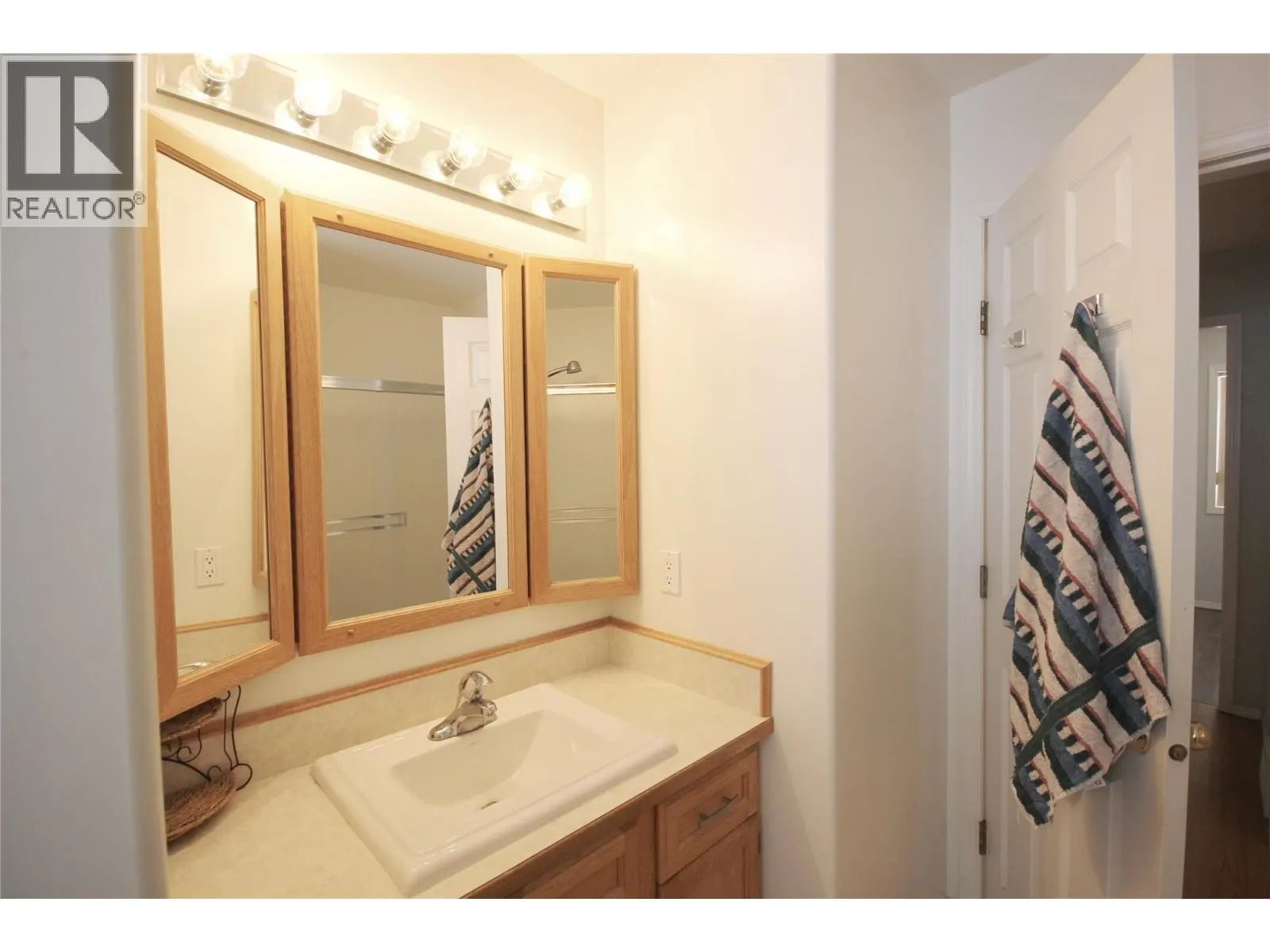 5338 CAMLYN Court