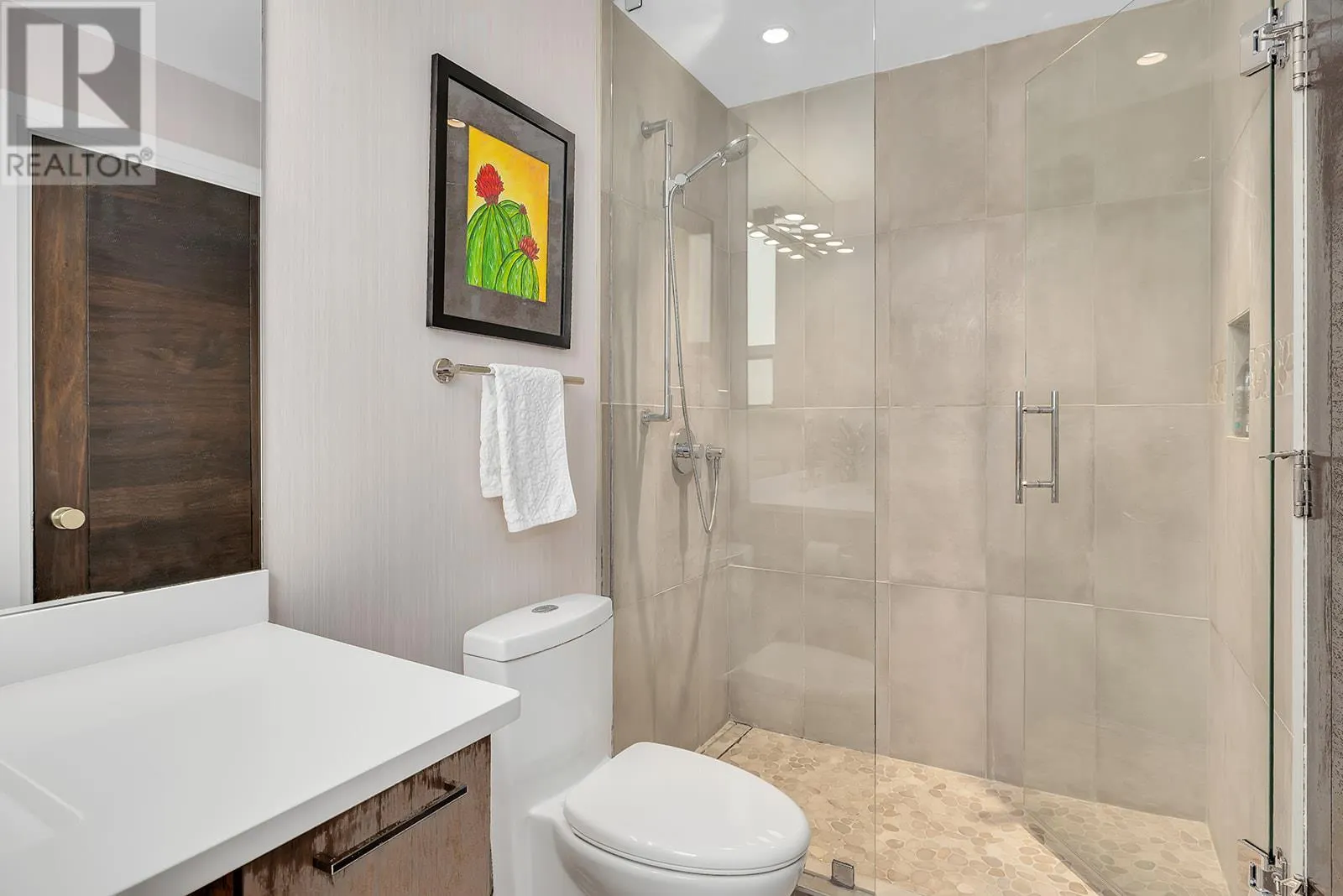1152 Sunset Drive Unit# 1702