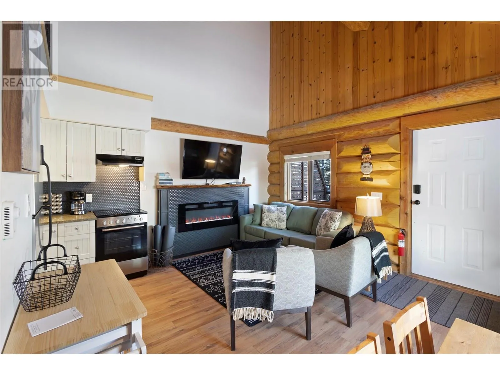5485 Lac Le Jeune Road Unit# 7