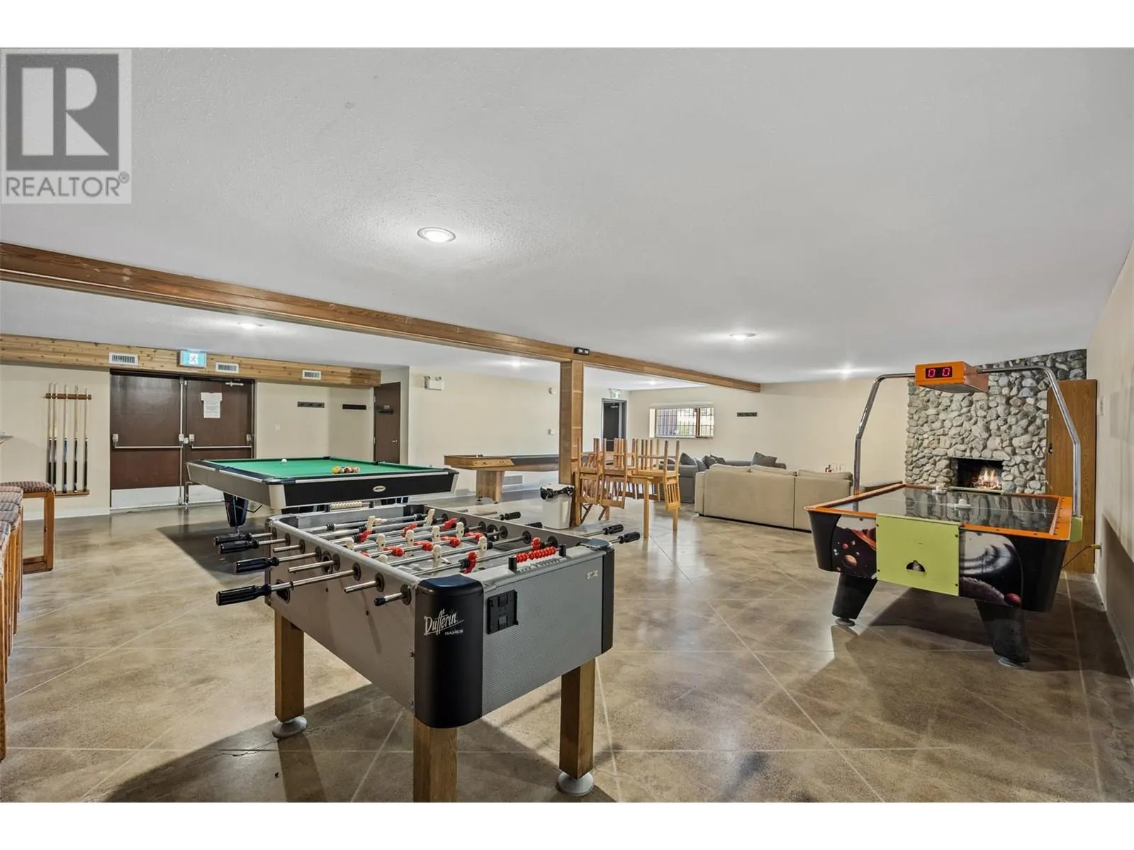 5485 Lac Le Jeune Road Unit# 7