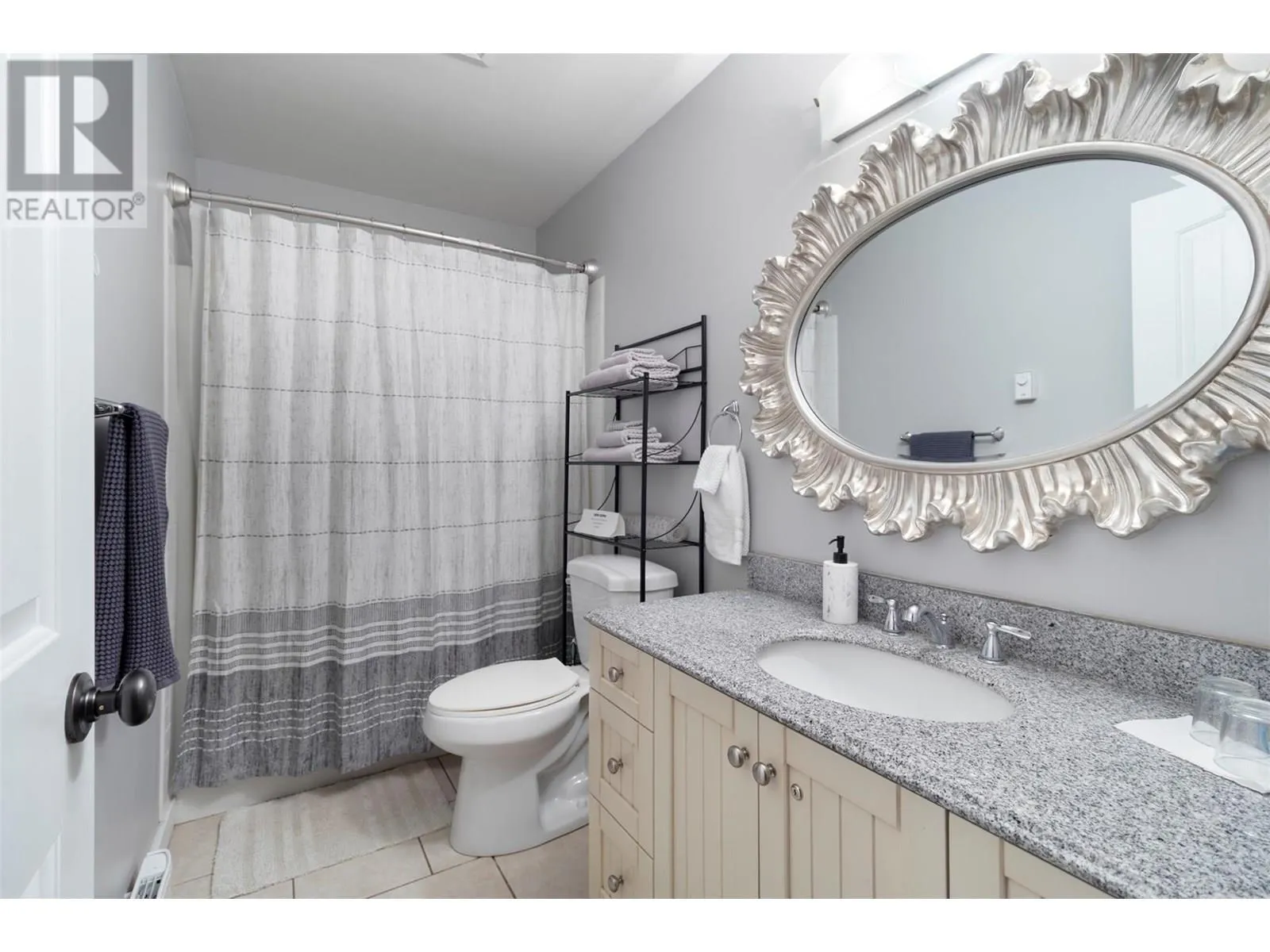 5485 Lac Le Jeune Road Unit# 7