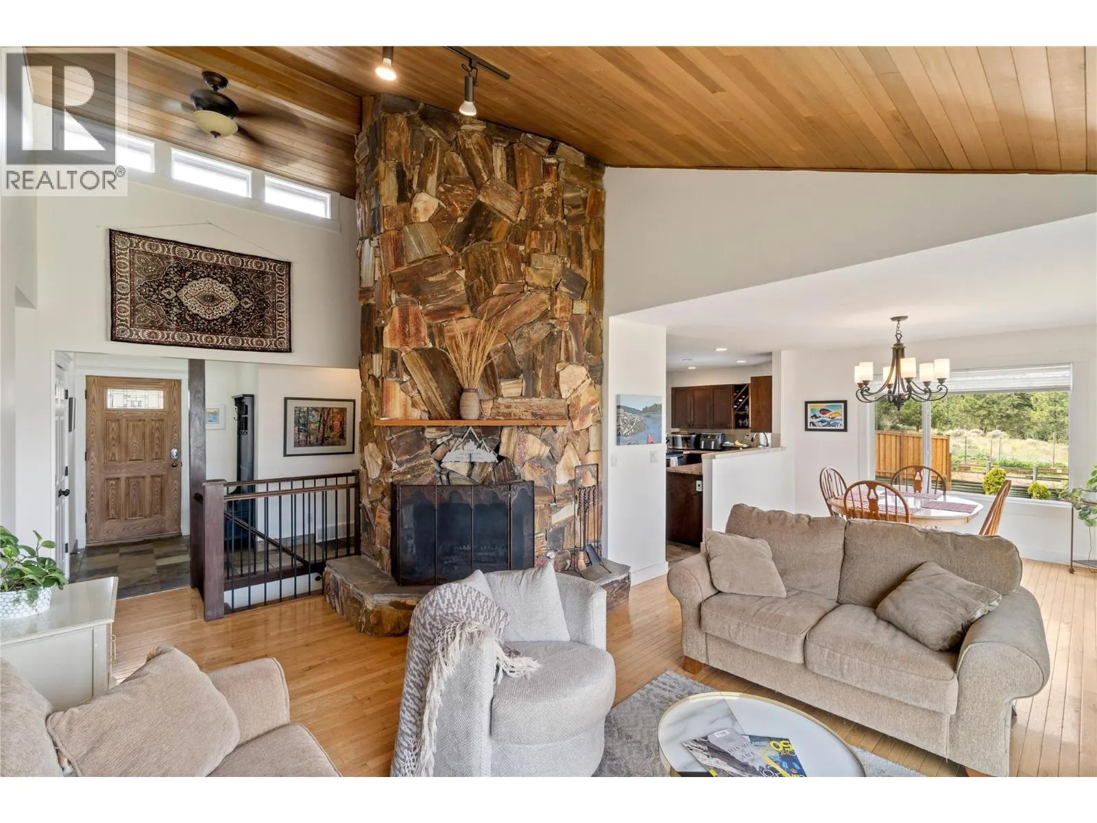 2404 Bella Coola Court