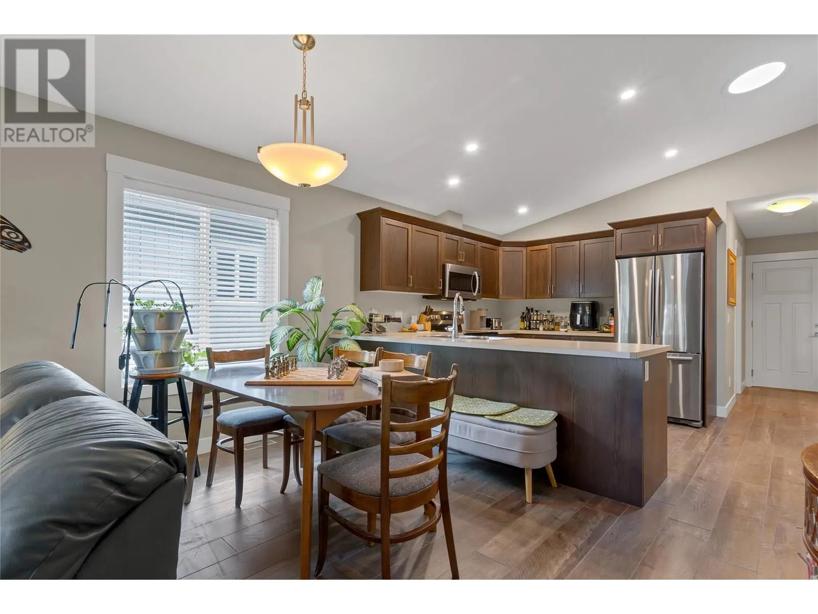 2100 55 Avenue Unit# 34 Lot# 34