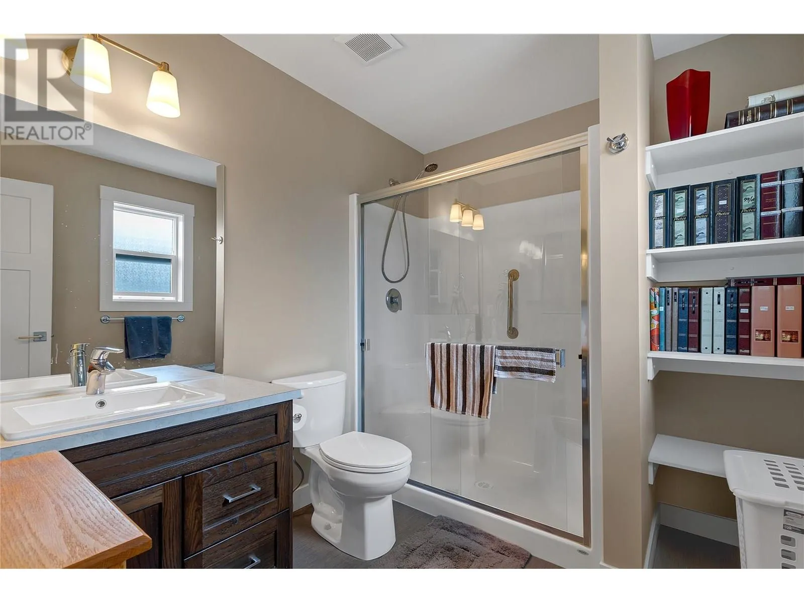 2100 55 Avenue Unit# 34 Lot# 34