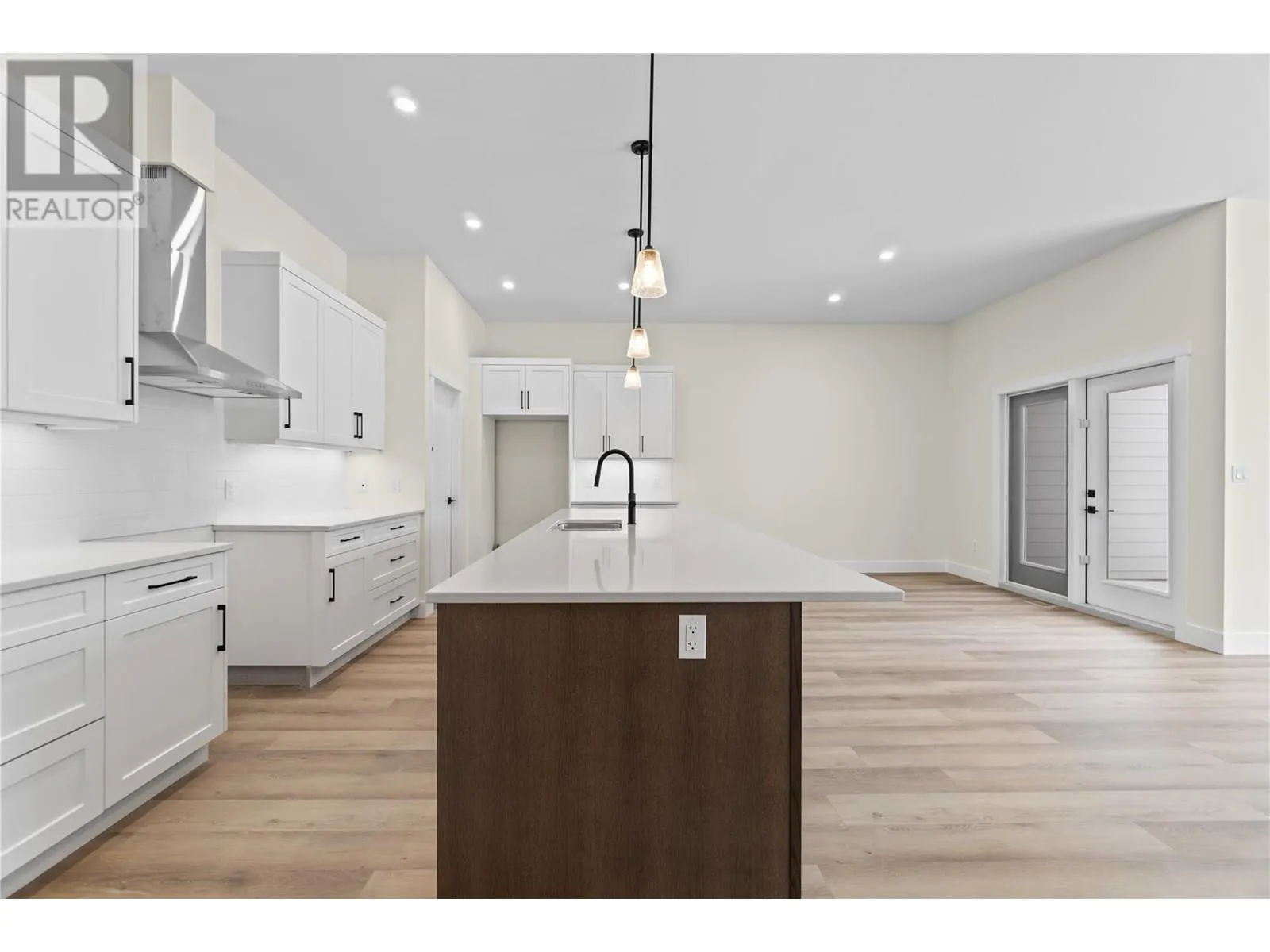 231 20 Street NE Unit# 2