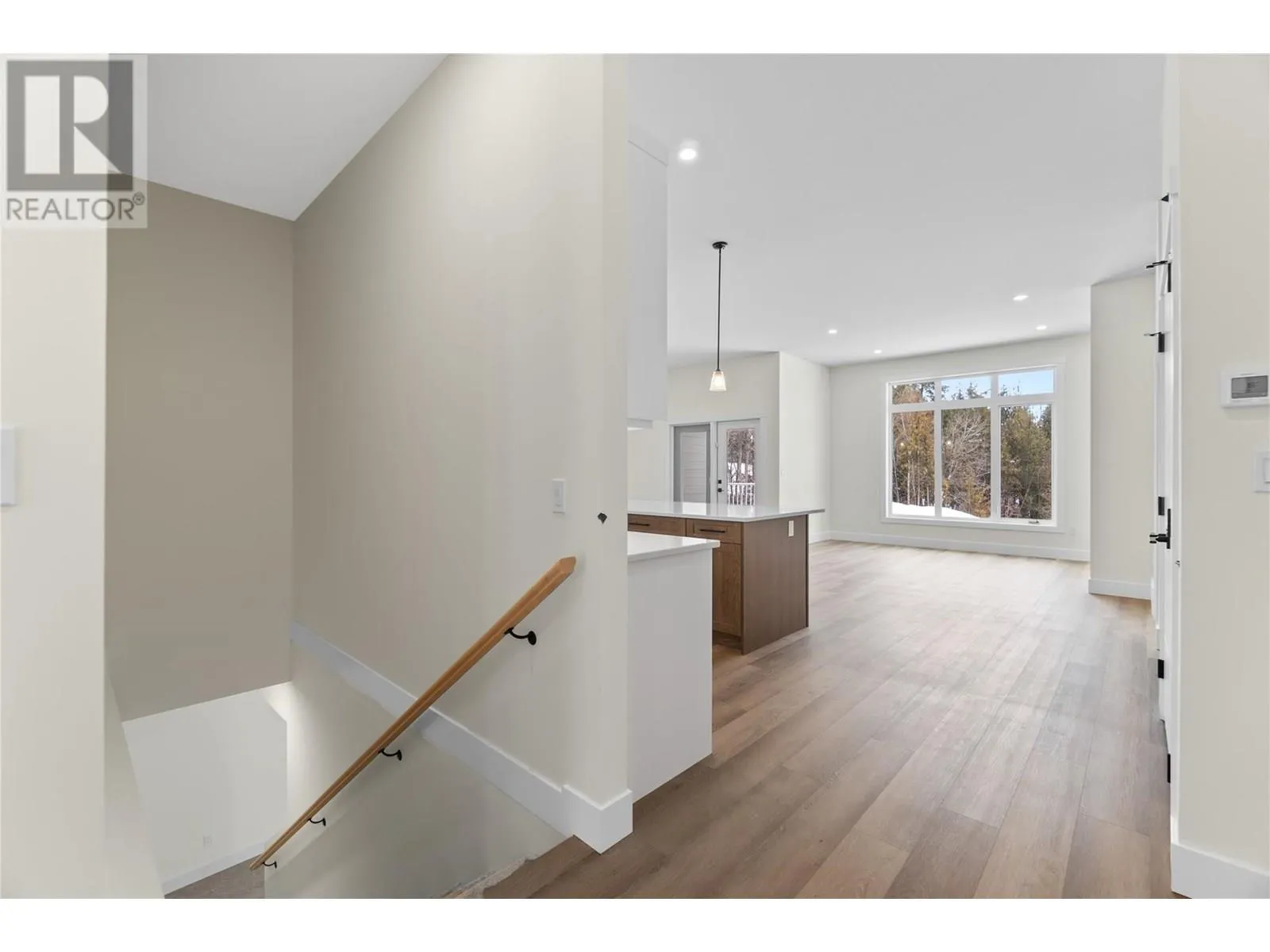 231 20 Street NE Unit# 2