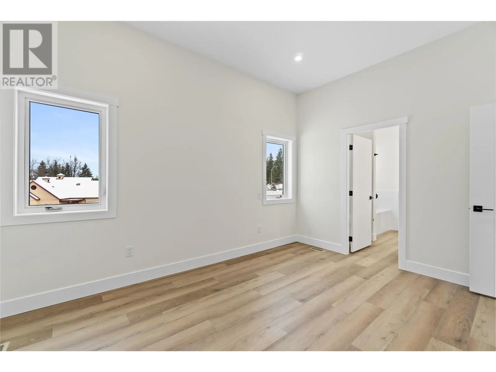 231 20 Street NE Unit# 2
