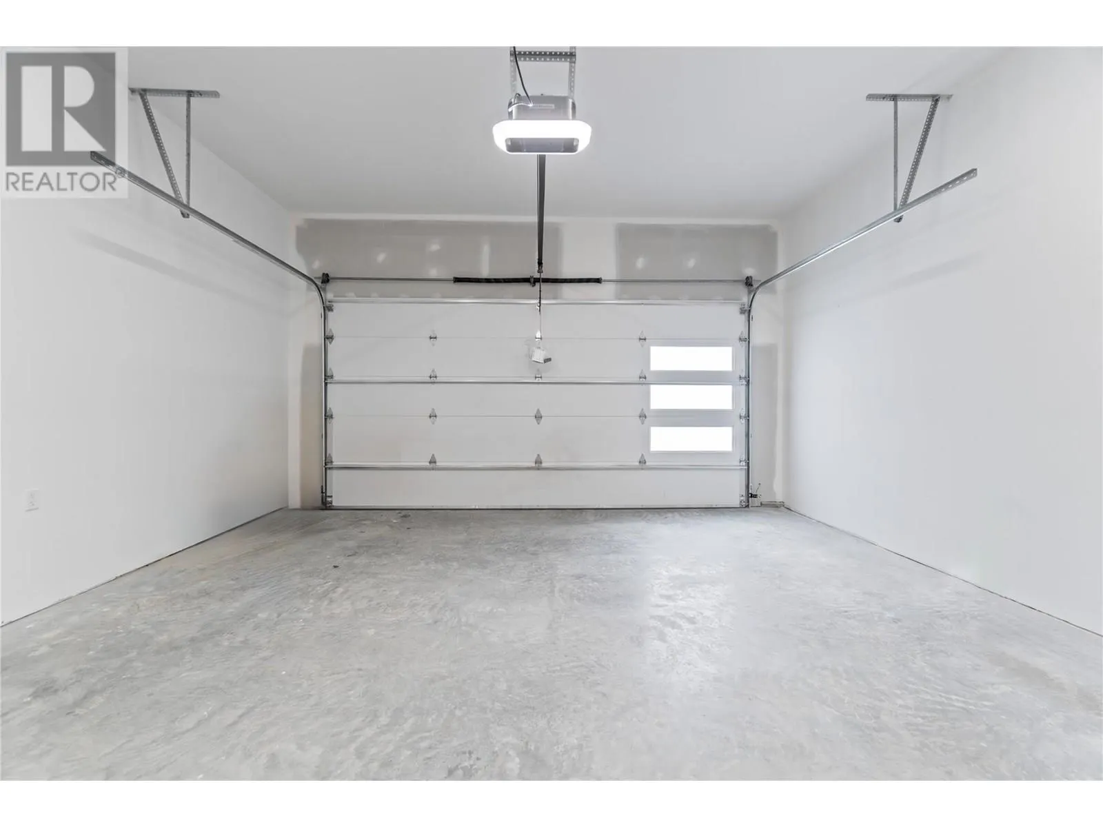 231 20 Street NE Unit# 2