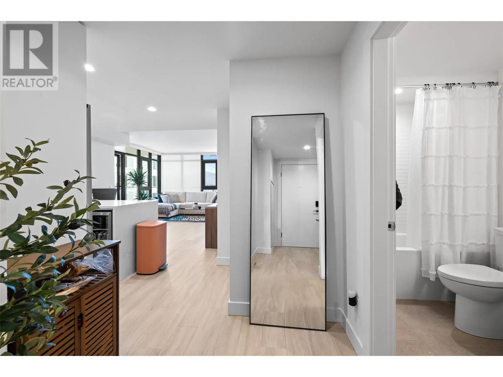 3699 Capozzi Road Unit# 811