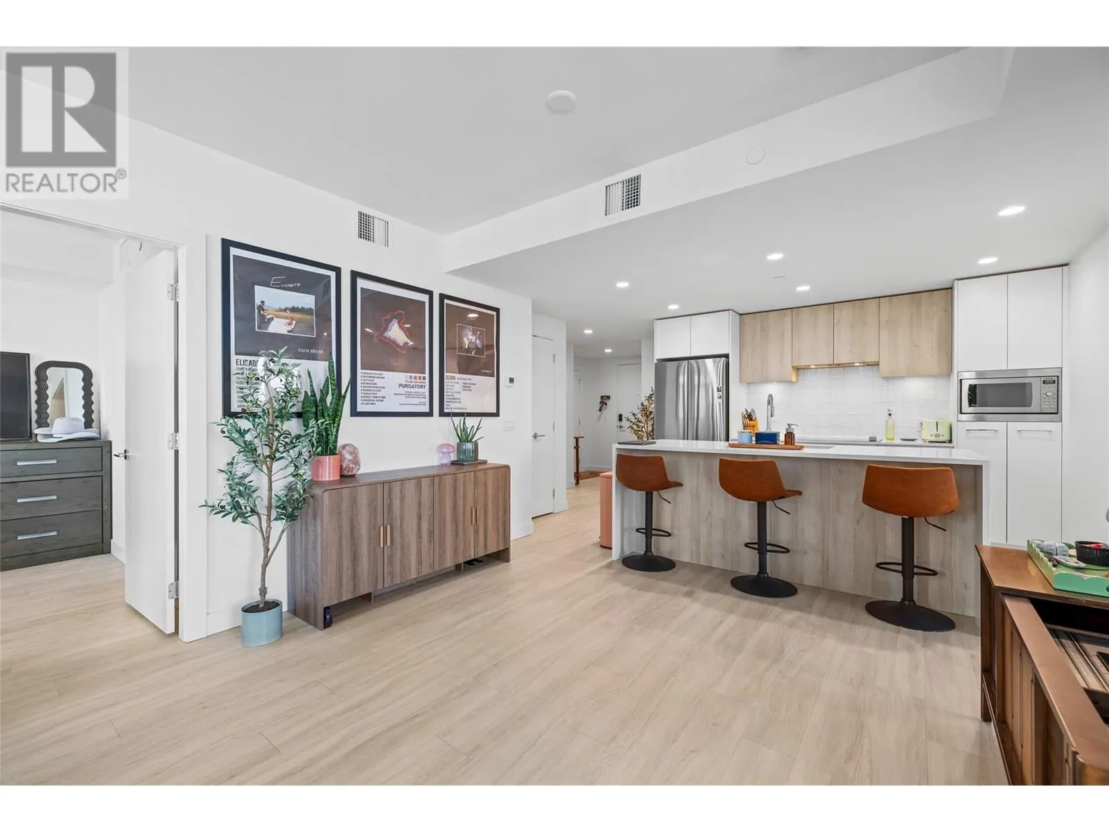 3699 Capozzi Road Unit# 811