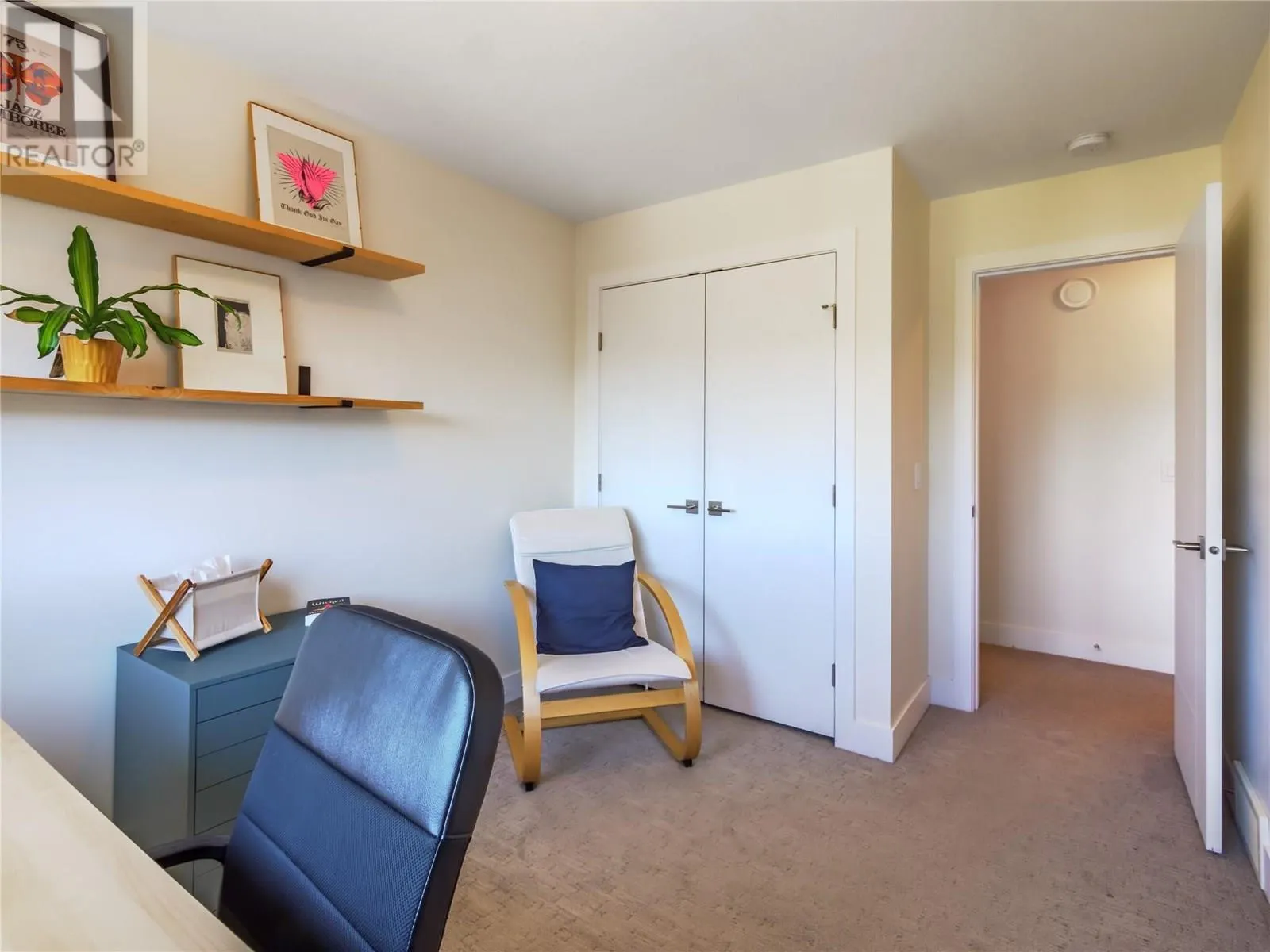 300 DRYSDALE Boulevard Unit# 17