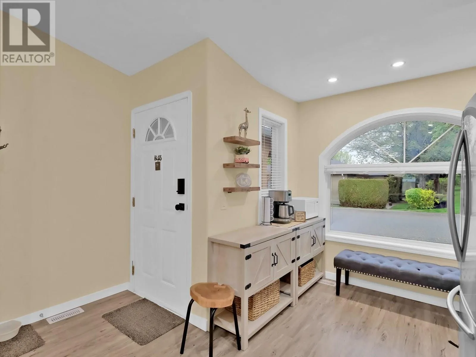2210 Louie Drive Unit# 26