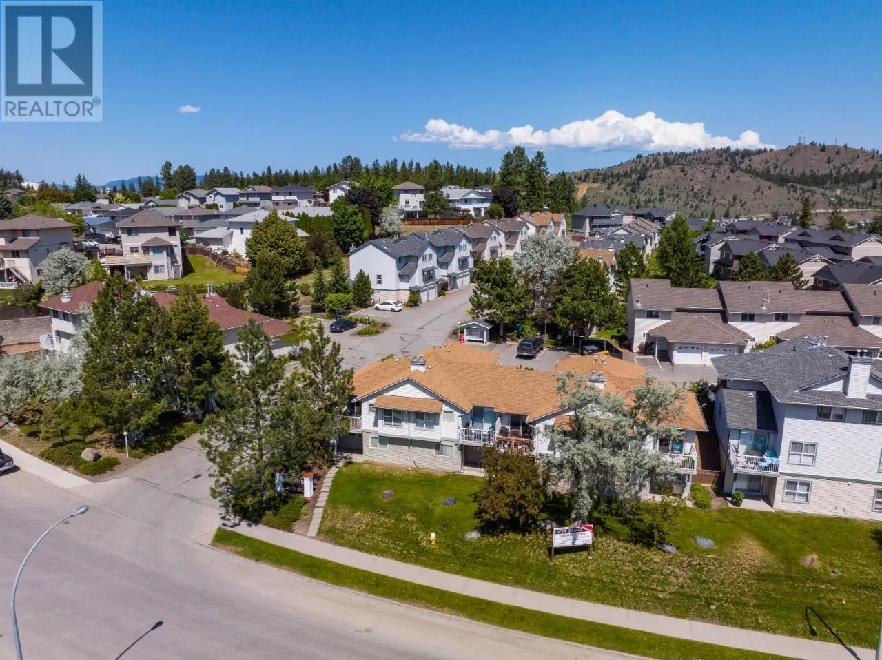 1920 HUGH ALLAN Drive Unit# 25