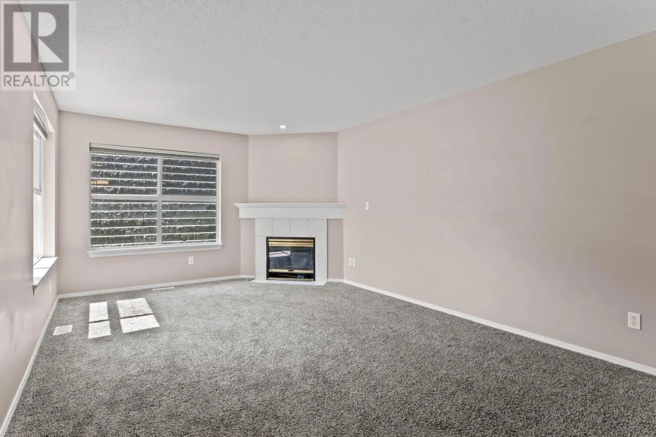 1920 HUGH ALLAN Drive Unit# 25