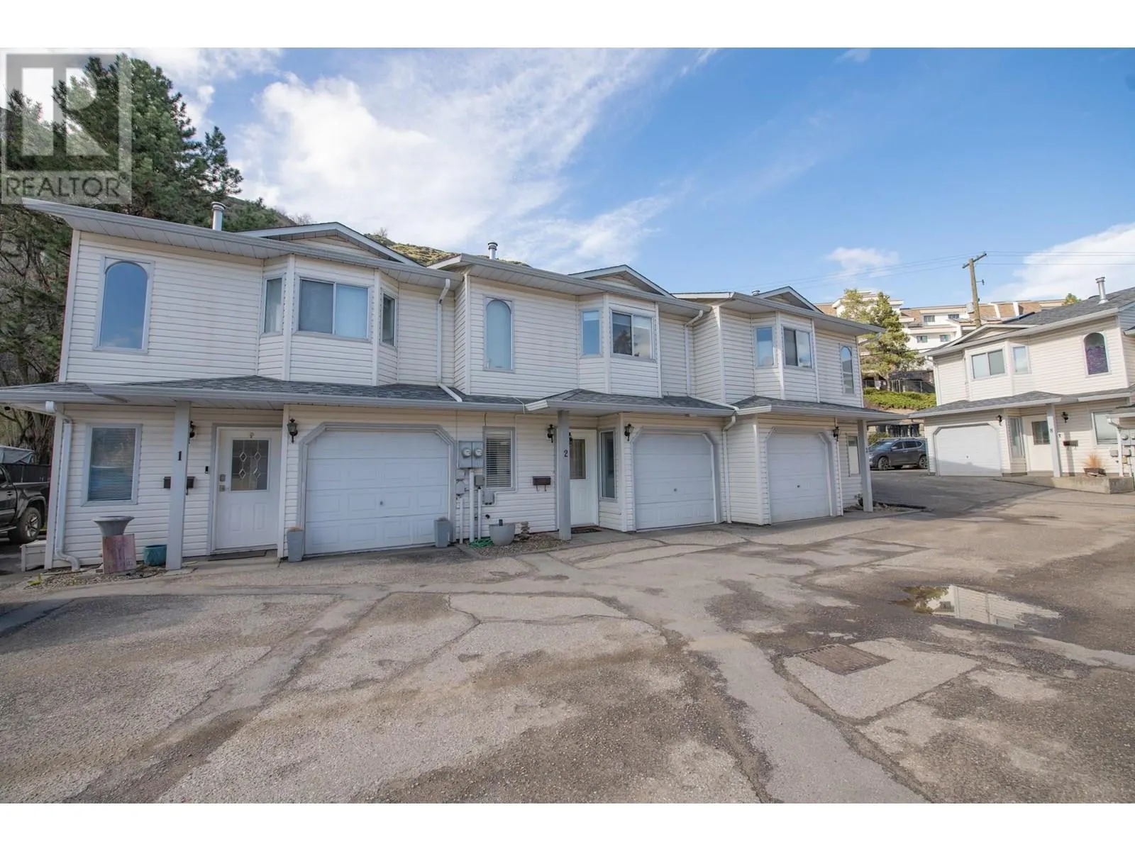 3910 32 Avenue Unit# 2