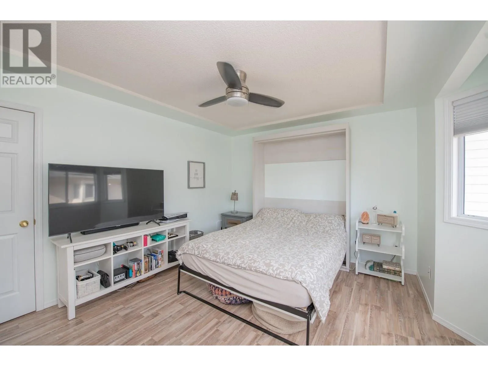 3910 32 Avenue Unit# 2