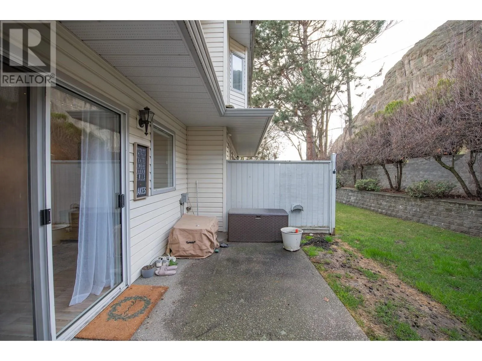 3910 32 Avenue Unit# 2