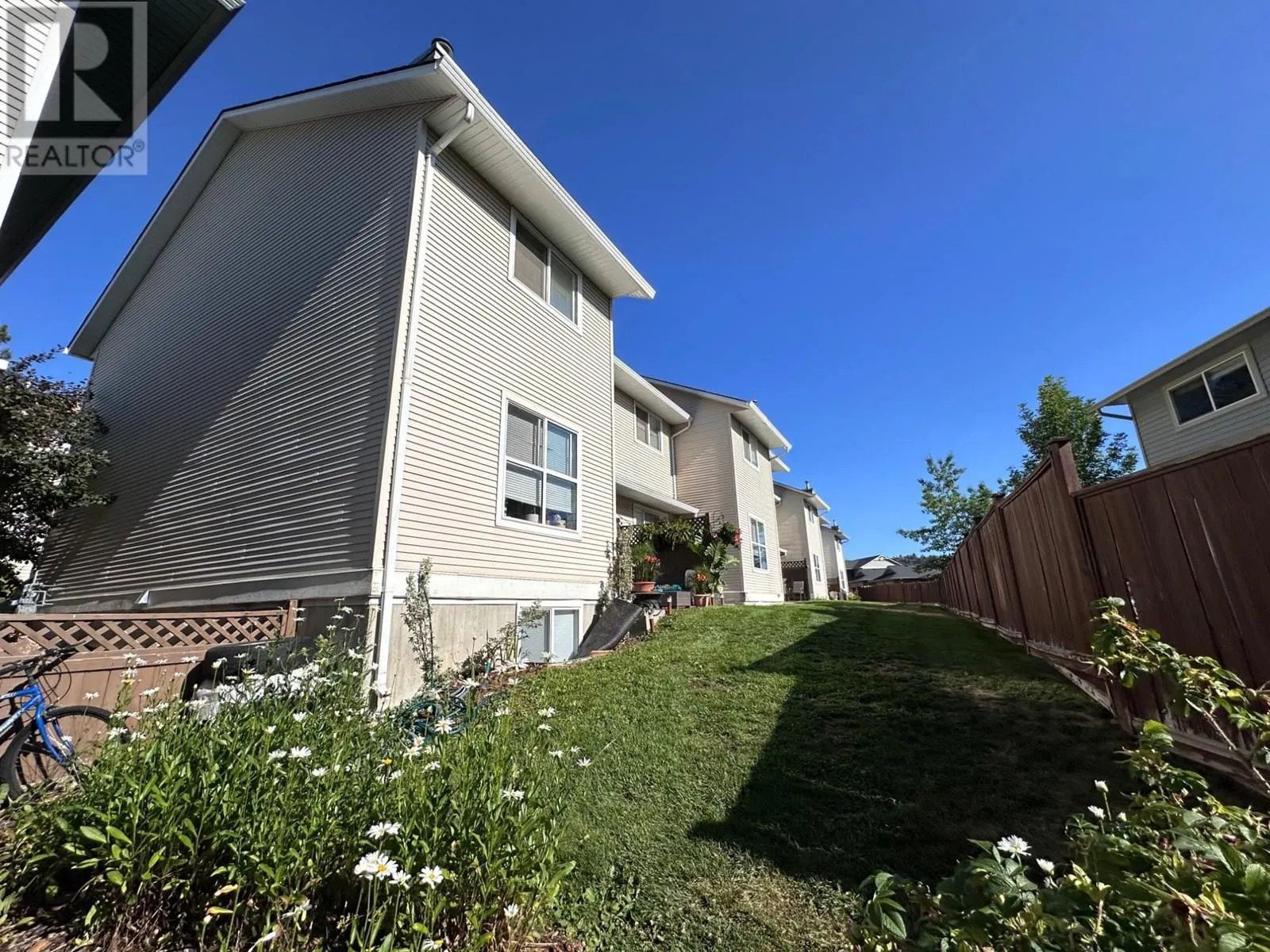 1920 HUGH ALLAN Drive Unit# 22