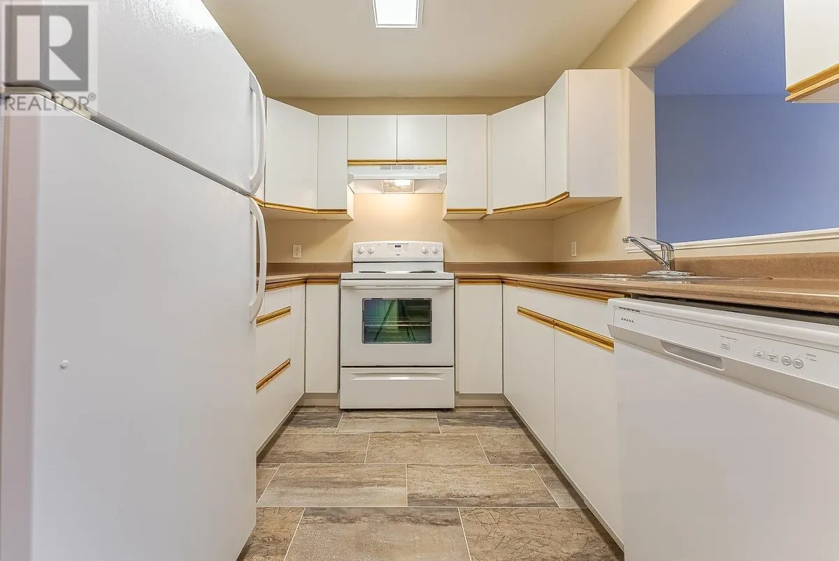1920 HUGH ALLAN Drive Unit# 20