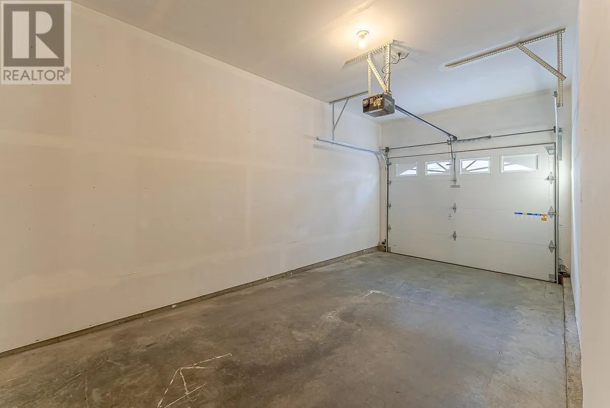 1920 HUGH ALLAN Drive Unit# 20