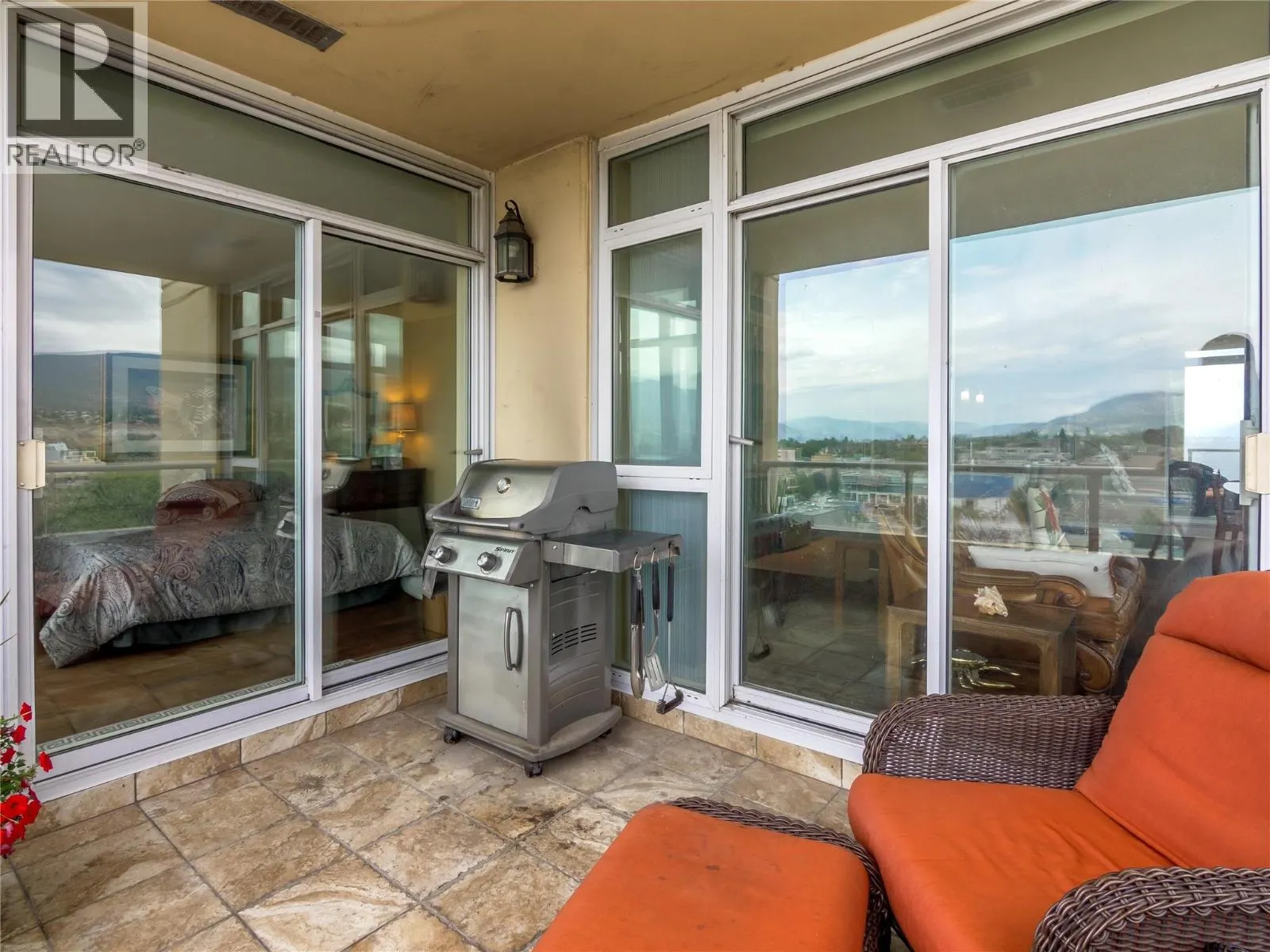 75 Martin Street Unit# 1004