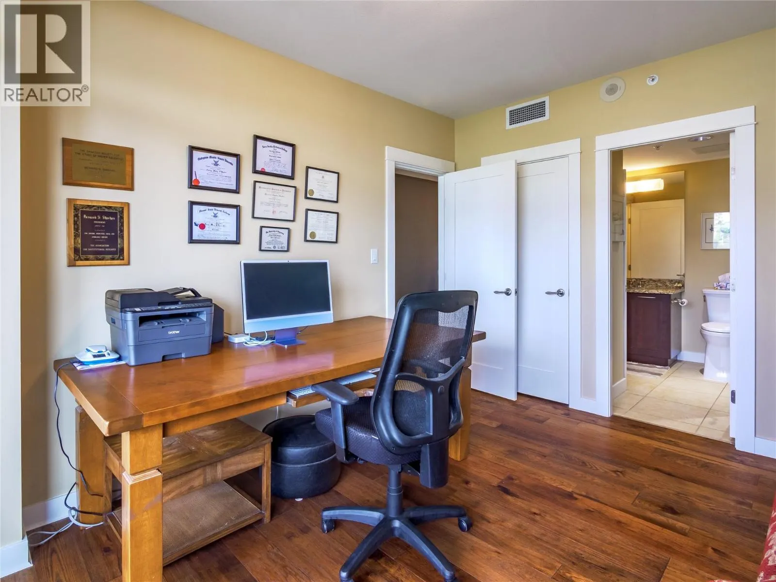 75 Martin Street Unit# 1004