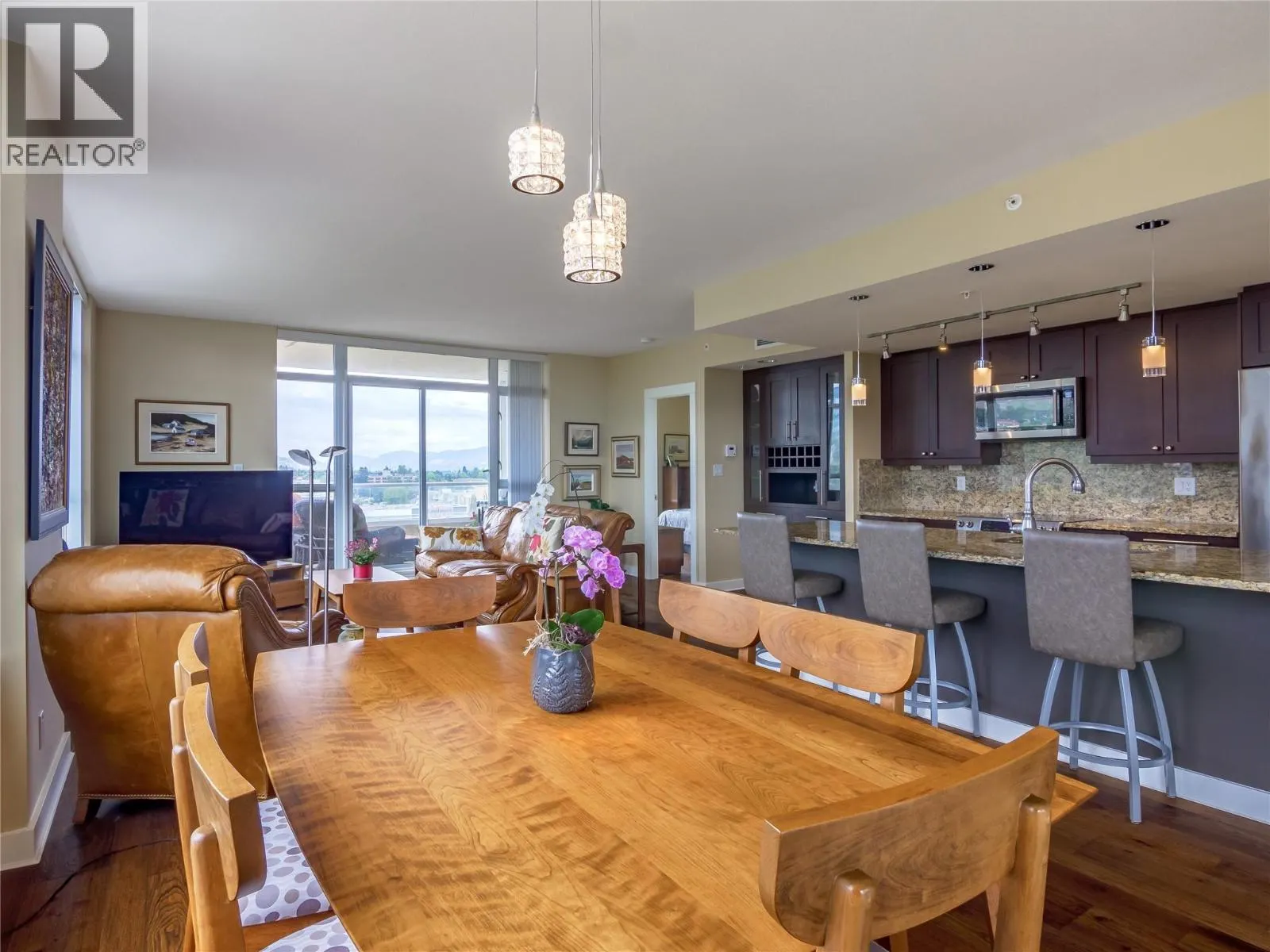 75 Martin Street Unit# 1004