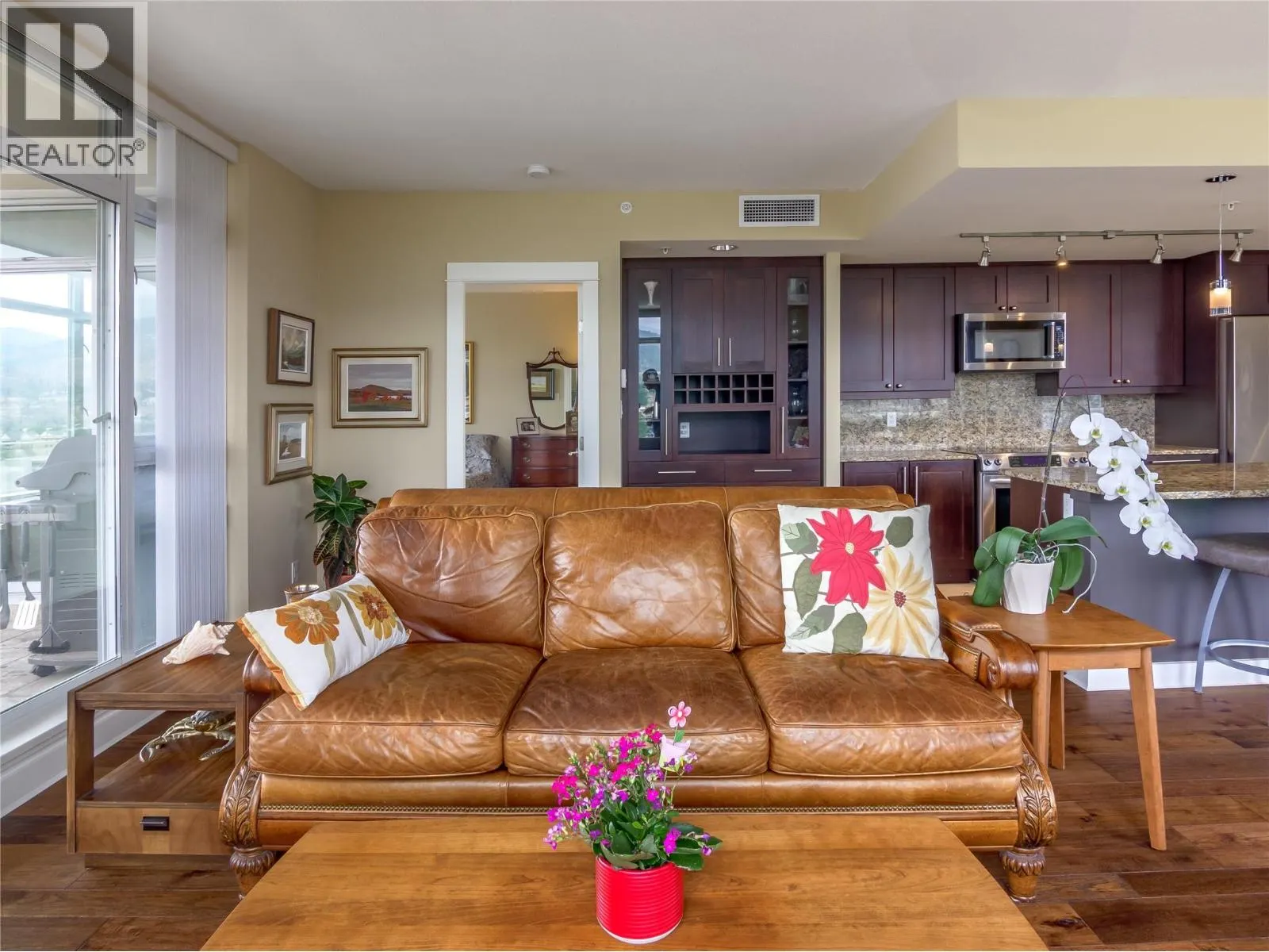 75 Martin Street Unit# 1004